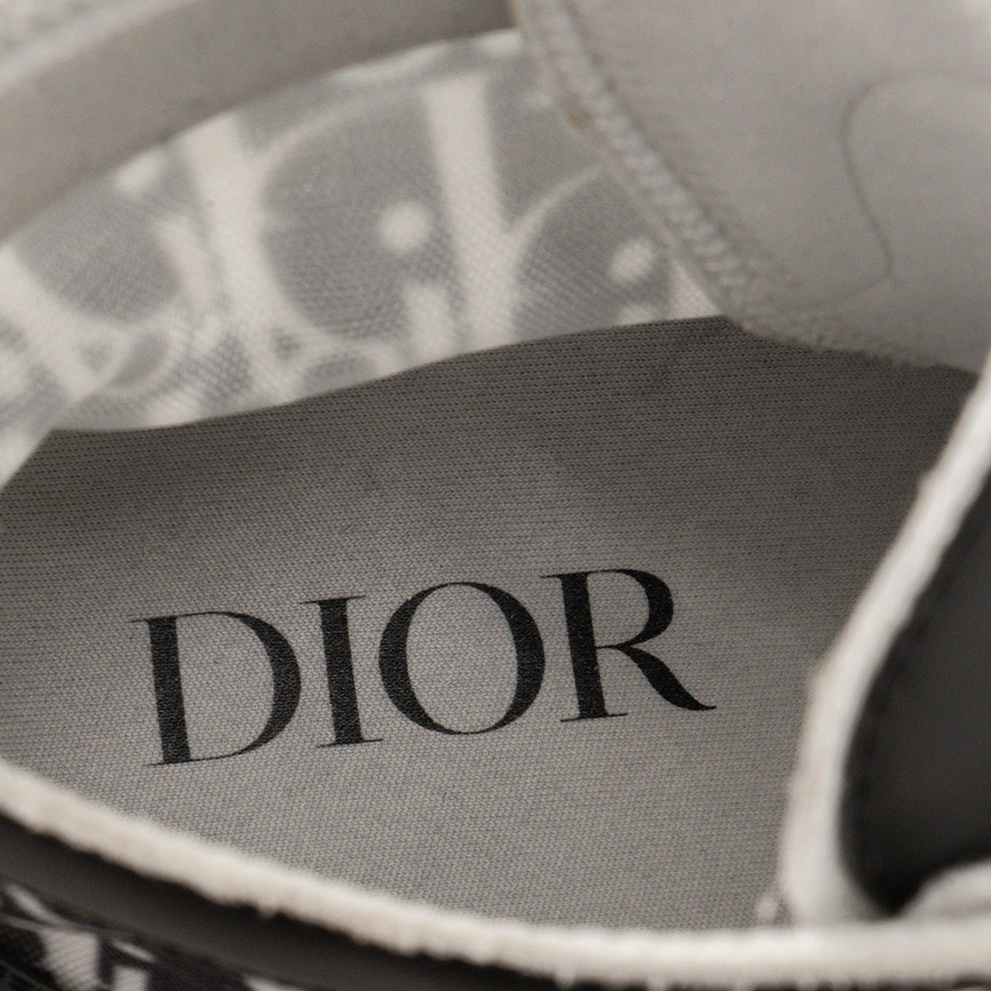 DIOR - Sneakers B23 High Dior en toile à motif oblique et caoutchouc noir et blanc (T38)