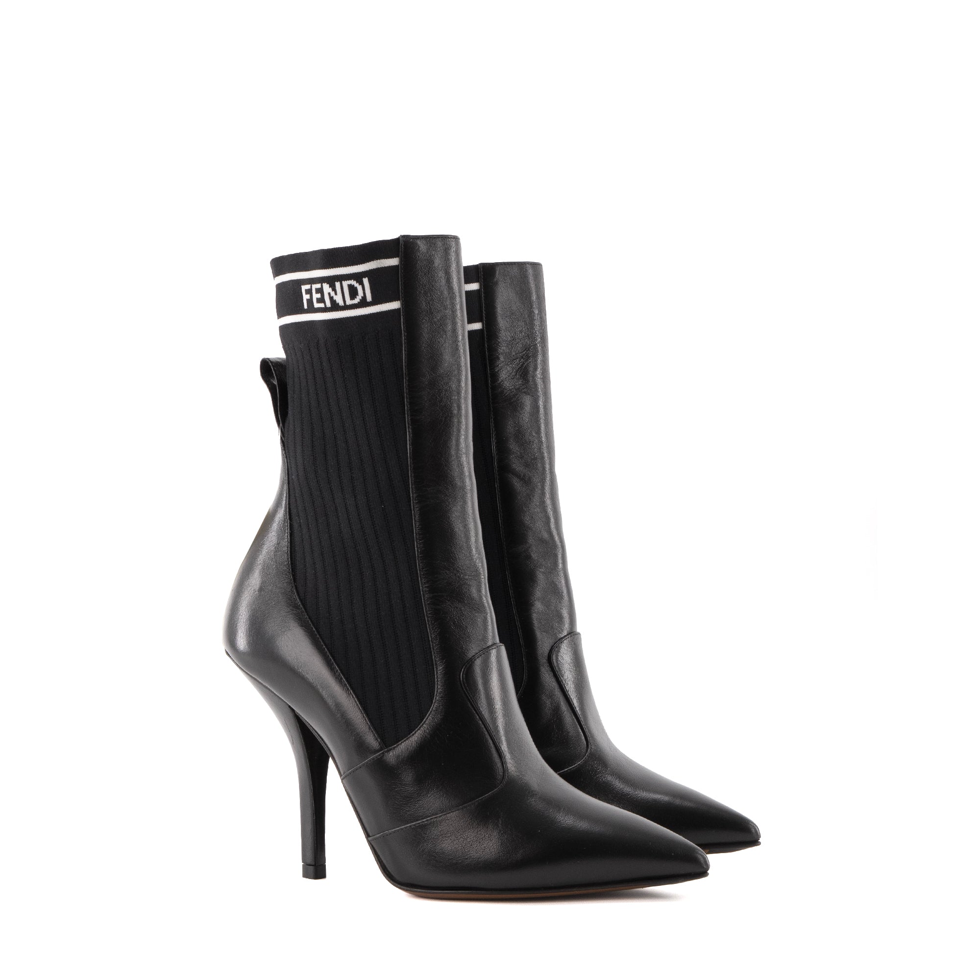 FENDI - Bottines à talon Fendi en toile et cuir noir (T38.5)