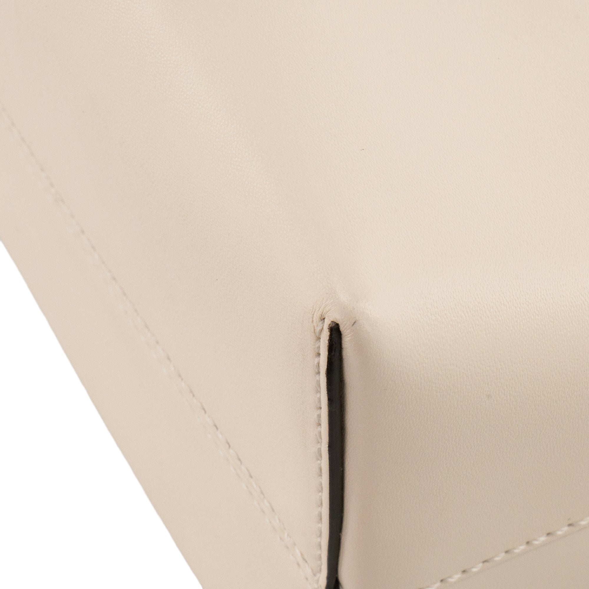FENDI - Sac à bandoulière By The Way Medium Fendi en cuir lisse beige