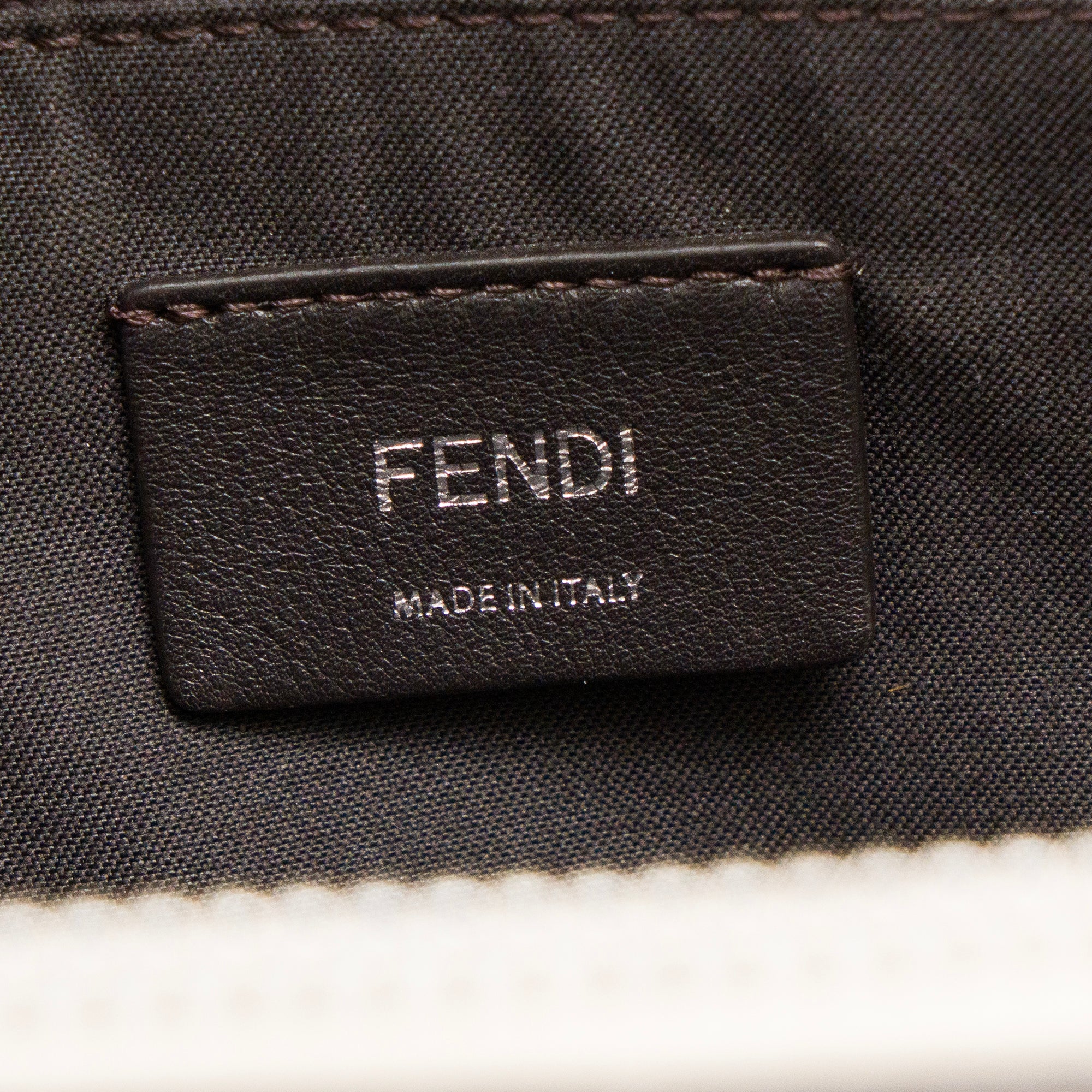 FENDI - Sac à bandoulière By The Way Medium Fendi en cuir lisse beige