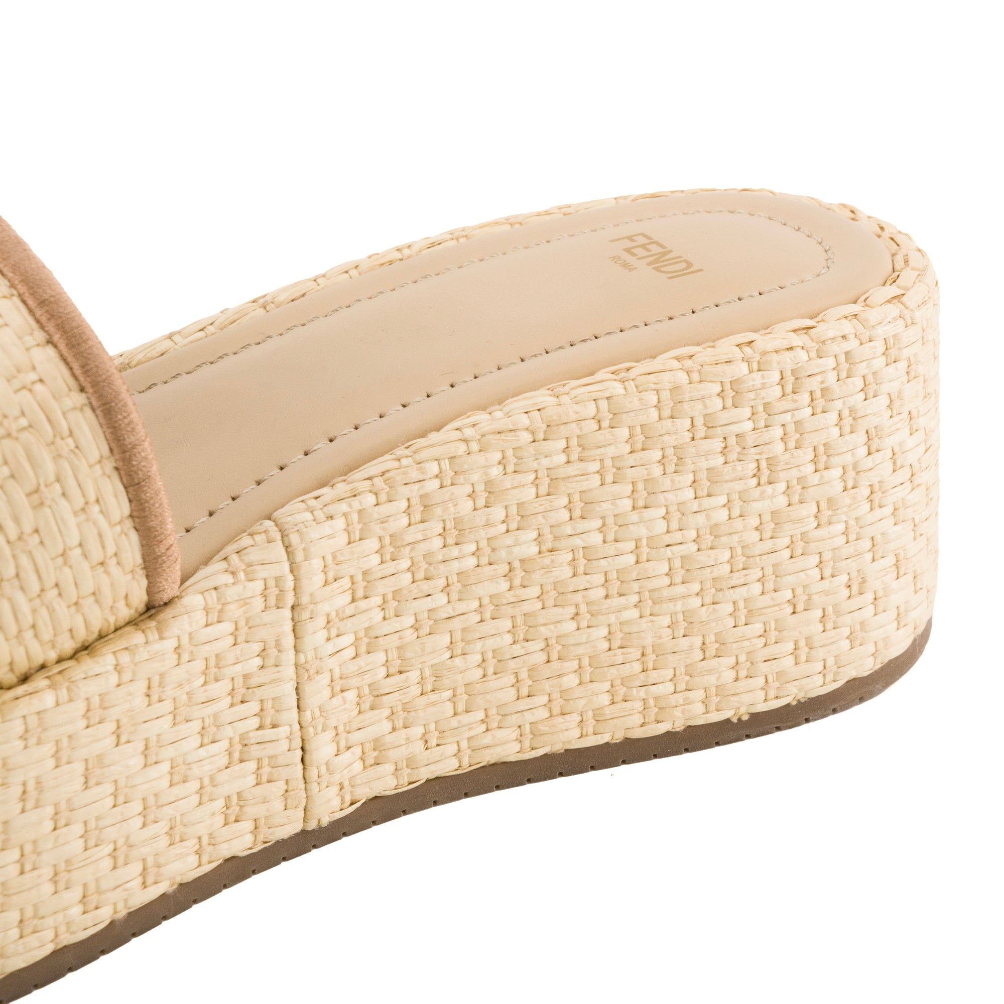 FENDI - Sandales à plateformes Fendi en raphia beige (T38)