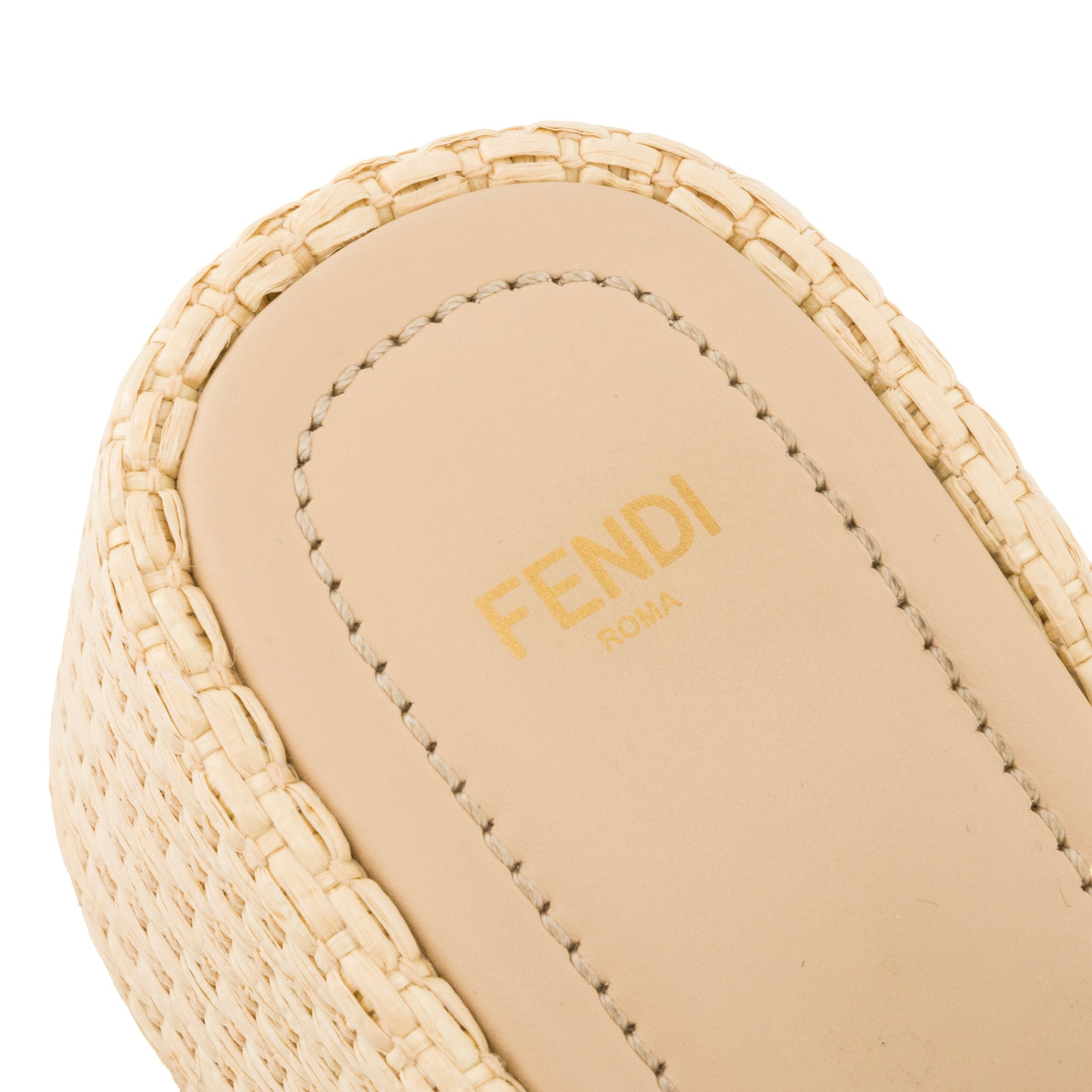 FENDI - Sandales à plateformes Fendi en raphia beige (T38)