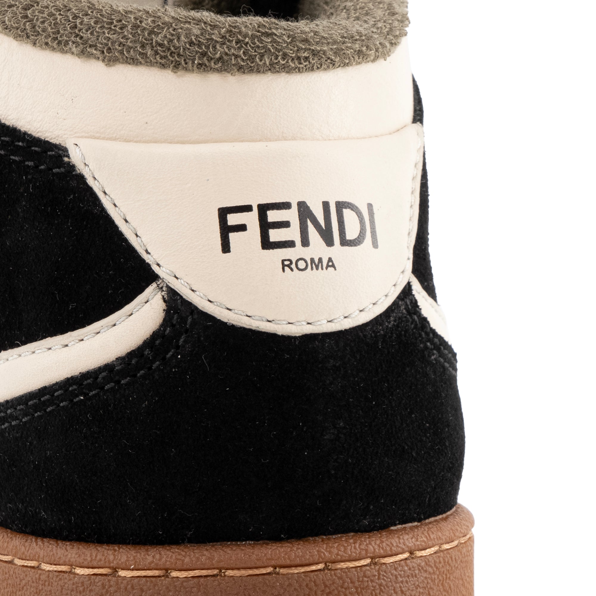 FENDI - Sneakers montantes Match Fendi en cuir et daim noir et blanc (T37)