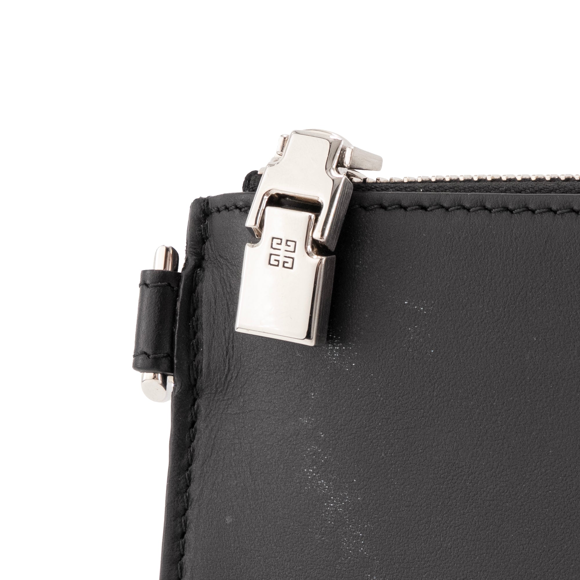 GIVENCHY - Pochette Givenchy en cuir noir