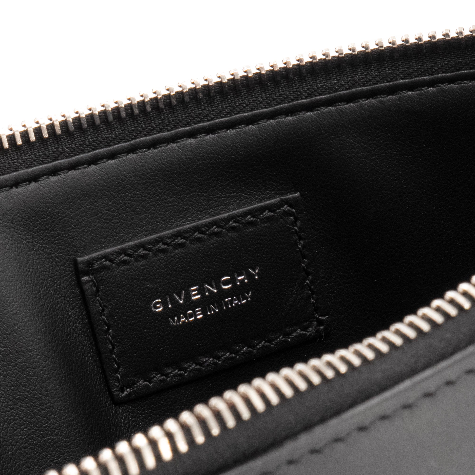 GIVENCHY - Pochette Givenchy en cuir noir