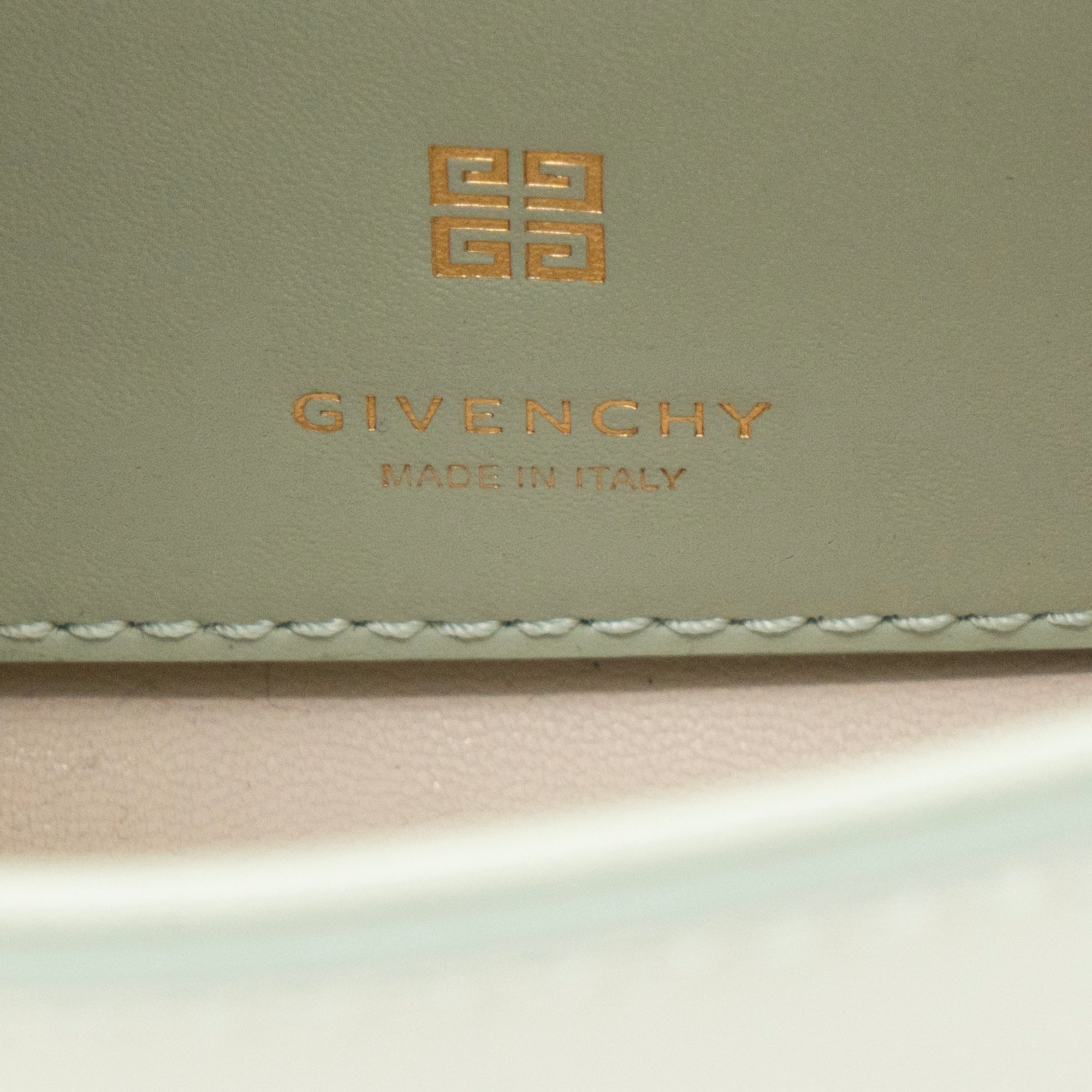 GIVENCHY - Sac à bandoulière 4G Mini Givenchy en cuir lisse céladon