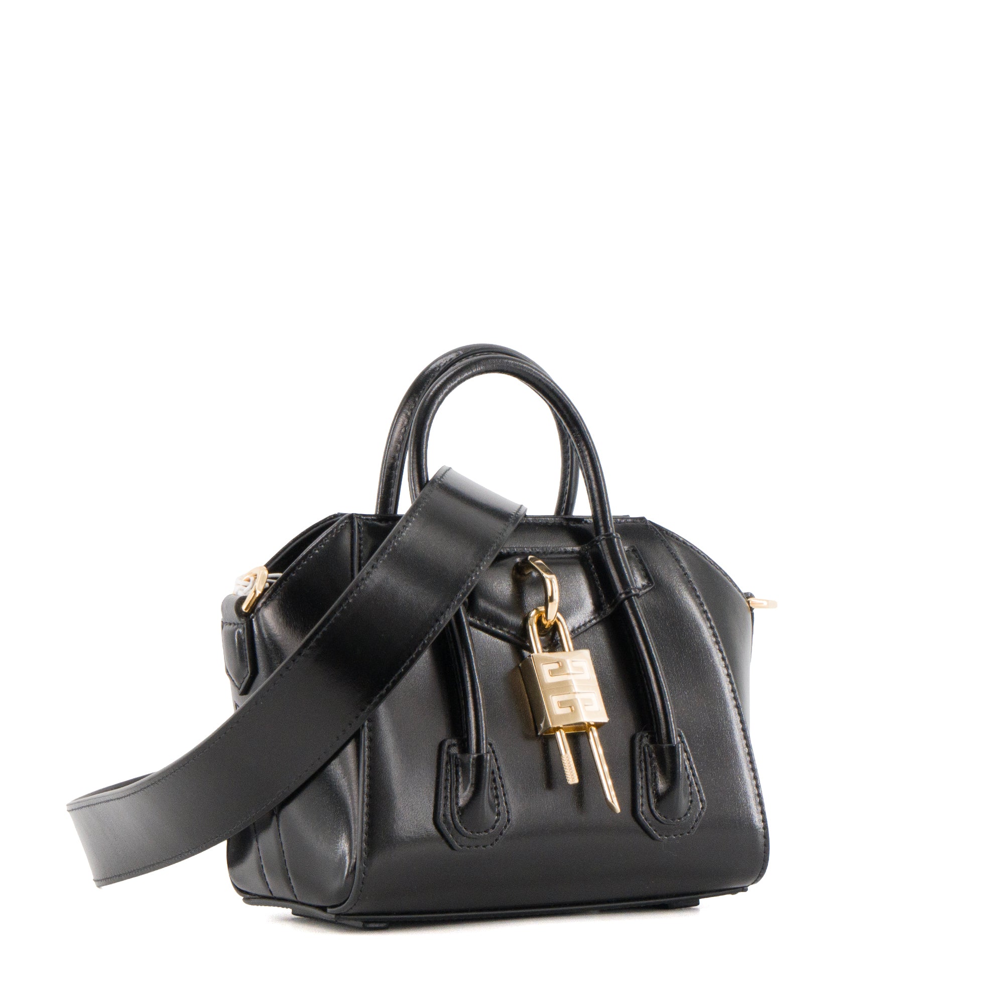 GIVENCHY - Sac à bandoulière Antigona Lock Givenchy en cuir lisse noir