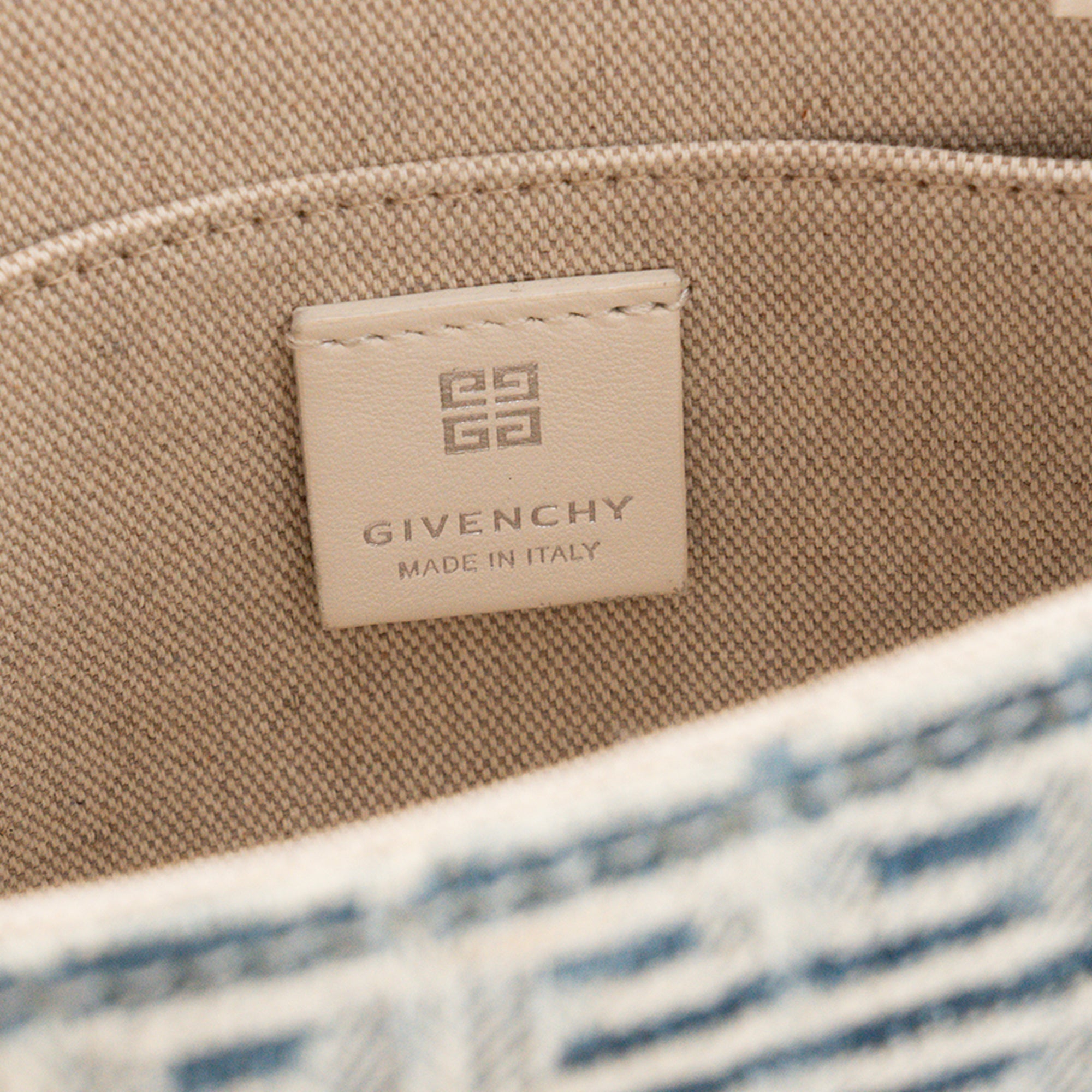 GIVENCHY - Sac à bandoulière G Tote  Givenchy en toile denim bleu marine