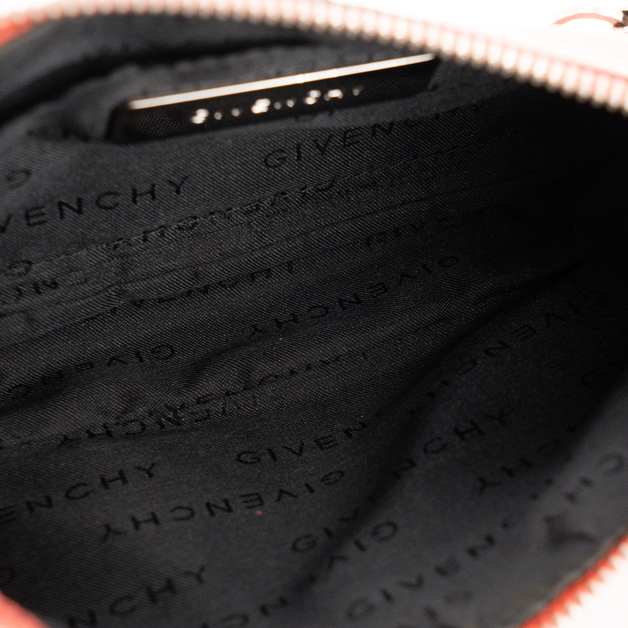 GIVENCHY - Sac à épaule Givenchy en cuir froissé rose