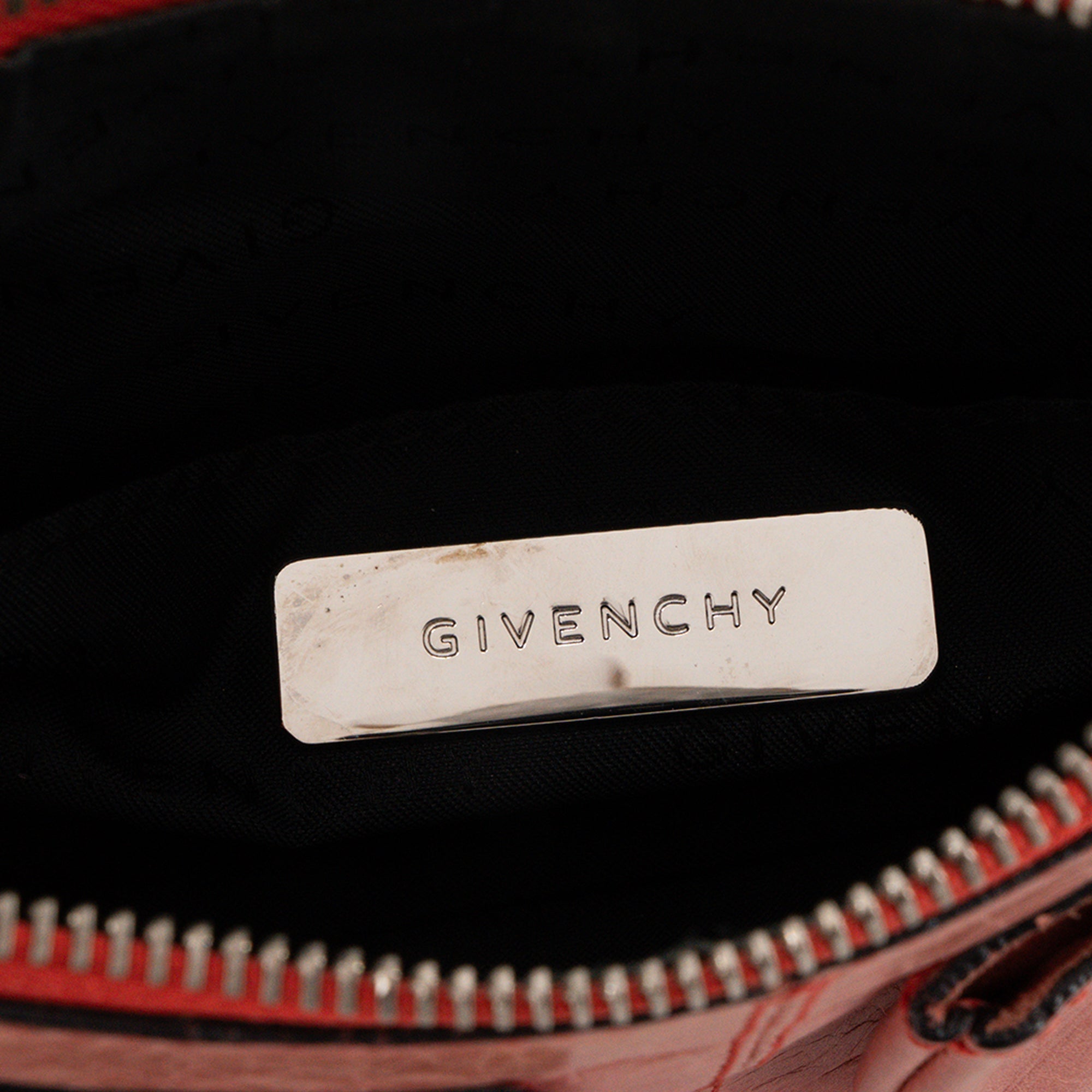 GIVENCHY - Sac à épaule Givenchy en cuir froissé rose