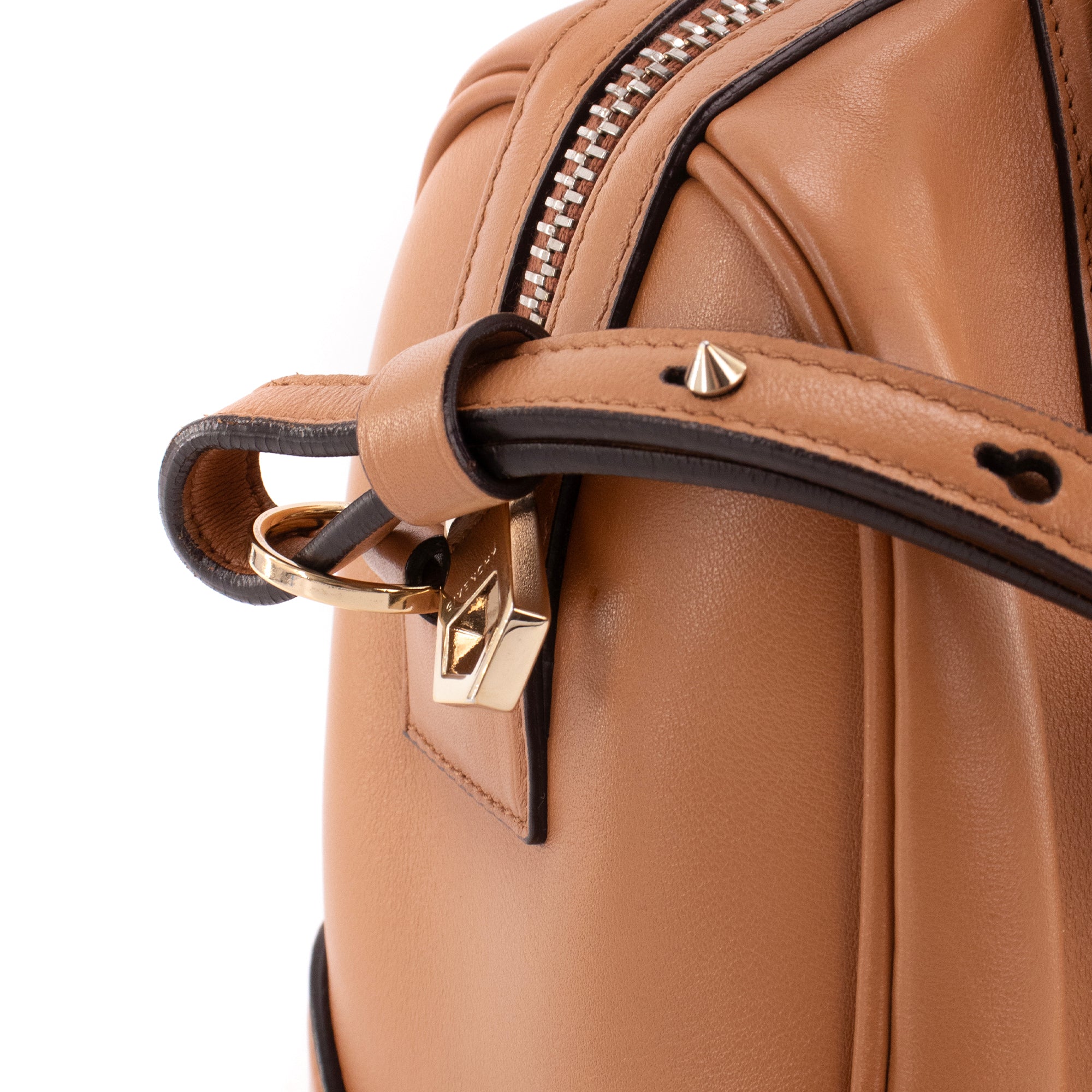 GIVENCHY - Sac à main Lucrezia Givenchy en cuir marron