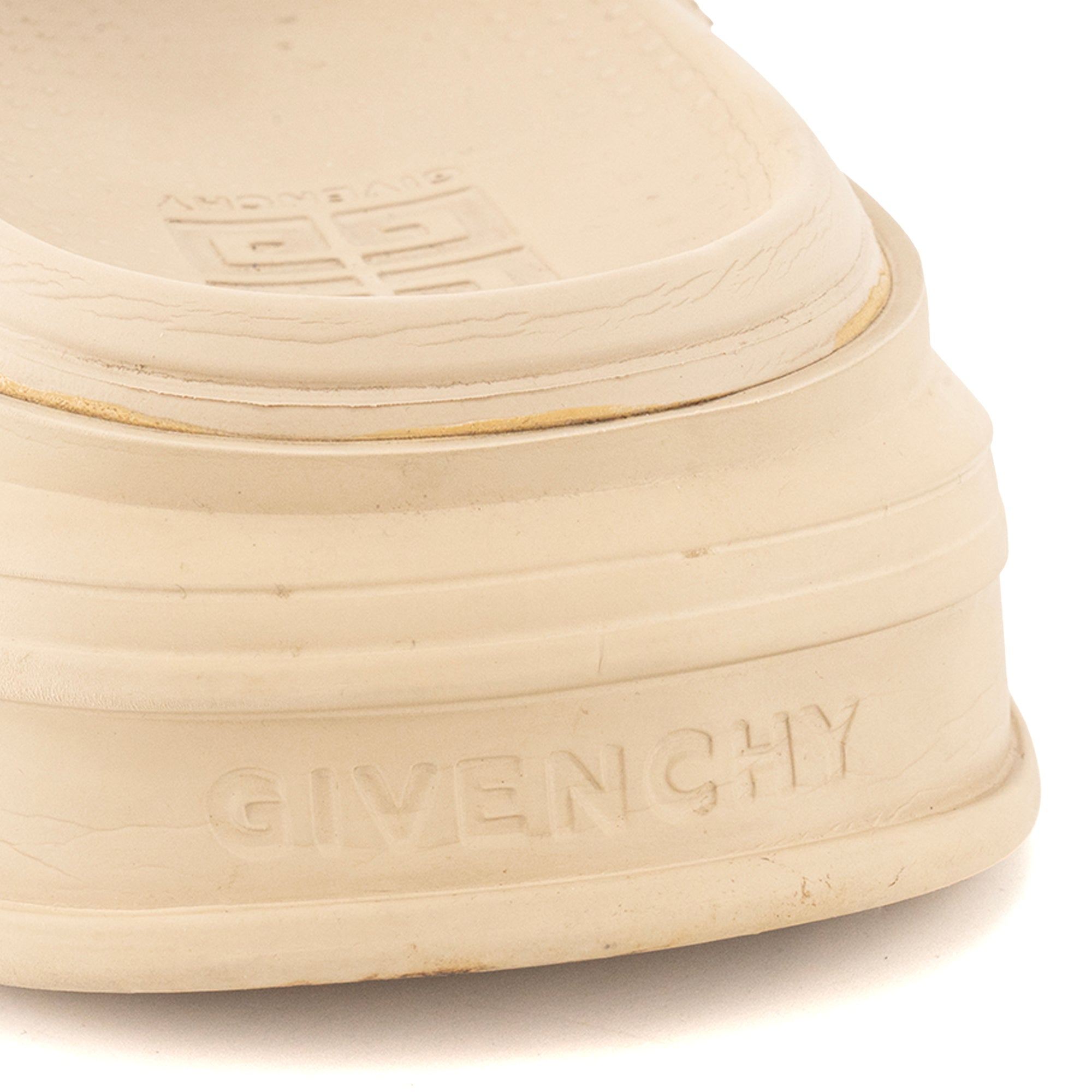 GIVENCHY - Sandales Marshmallow Slider Givenchy en caoutchouc beige (T39)