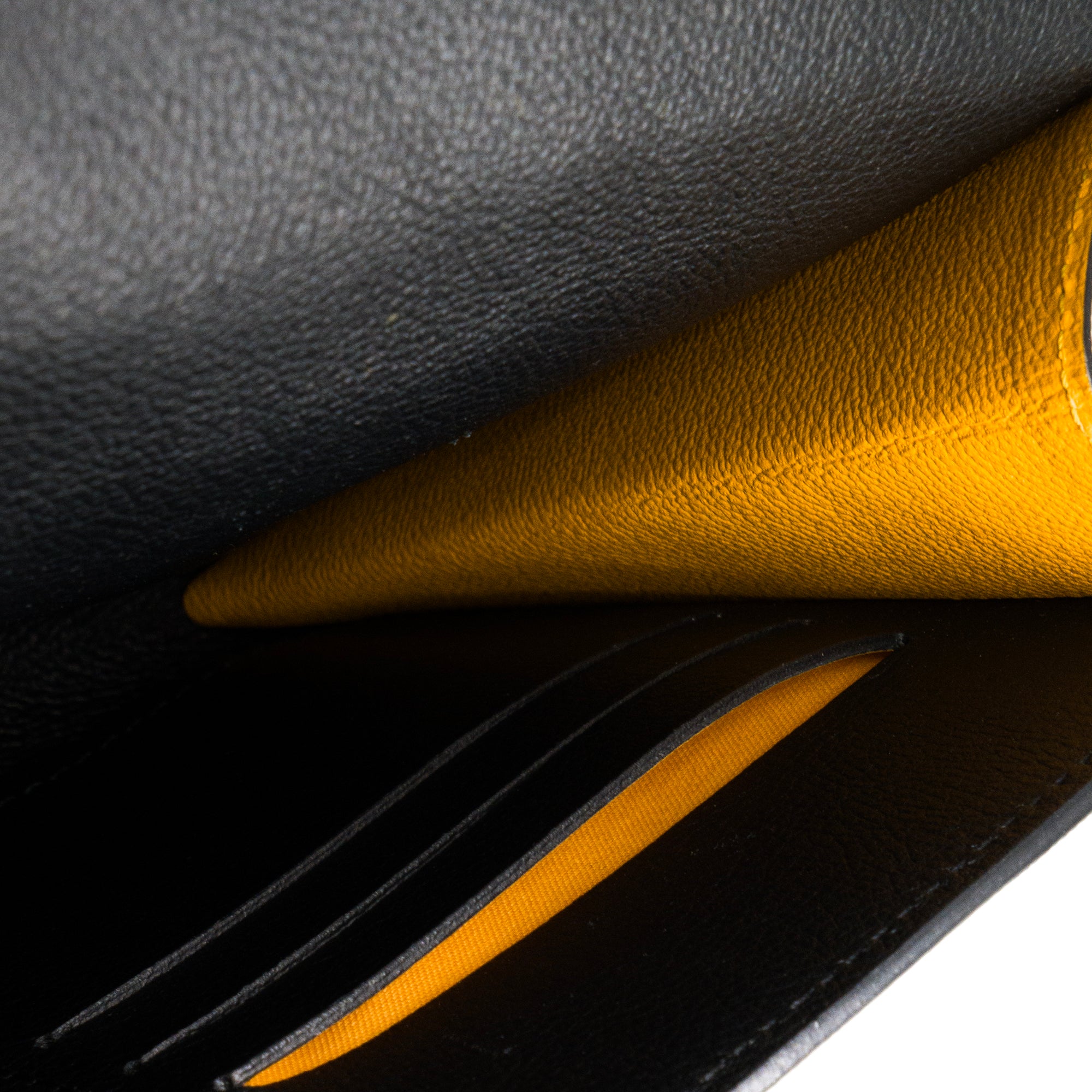 GOYARD - Pochette à bandoulière Chypre Goyard en toile Goyardine noire et marron