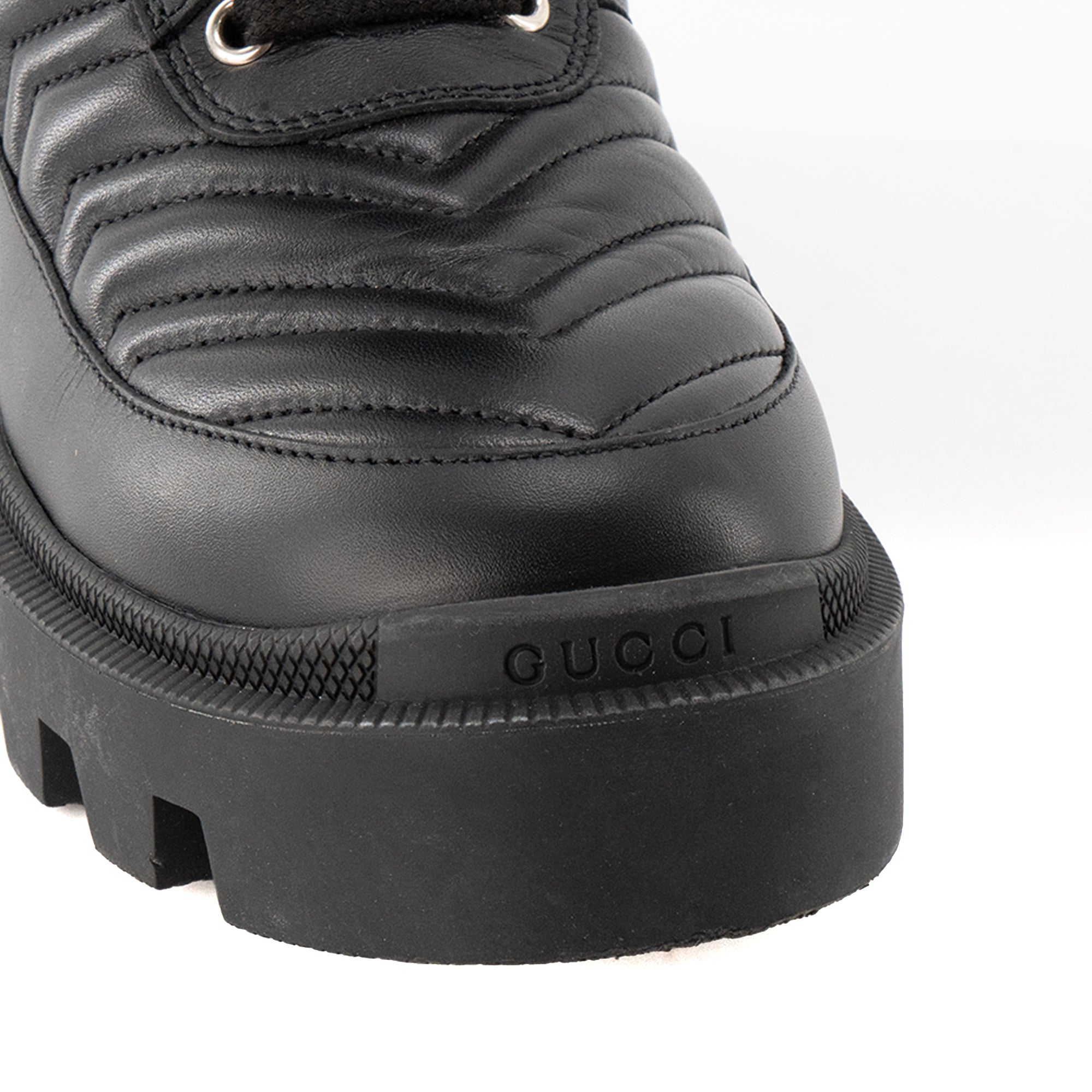 GUCCI - Bottines GG Marmont Gucci en cuir lisse noir (T37,5)