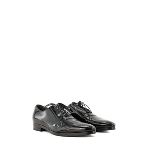GUCCI - Derbies Gucci en cuir verni noir (T42)