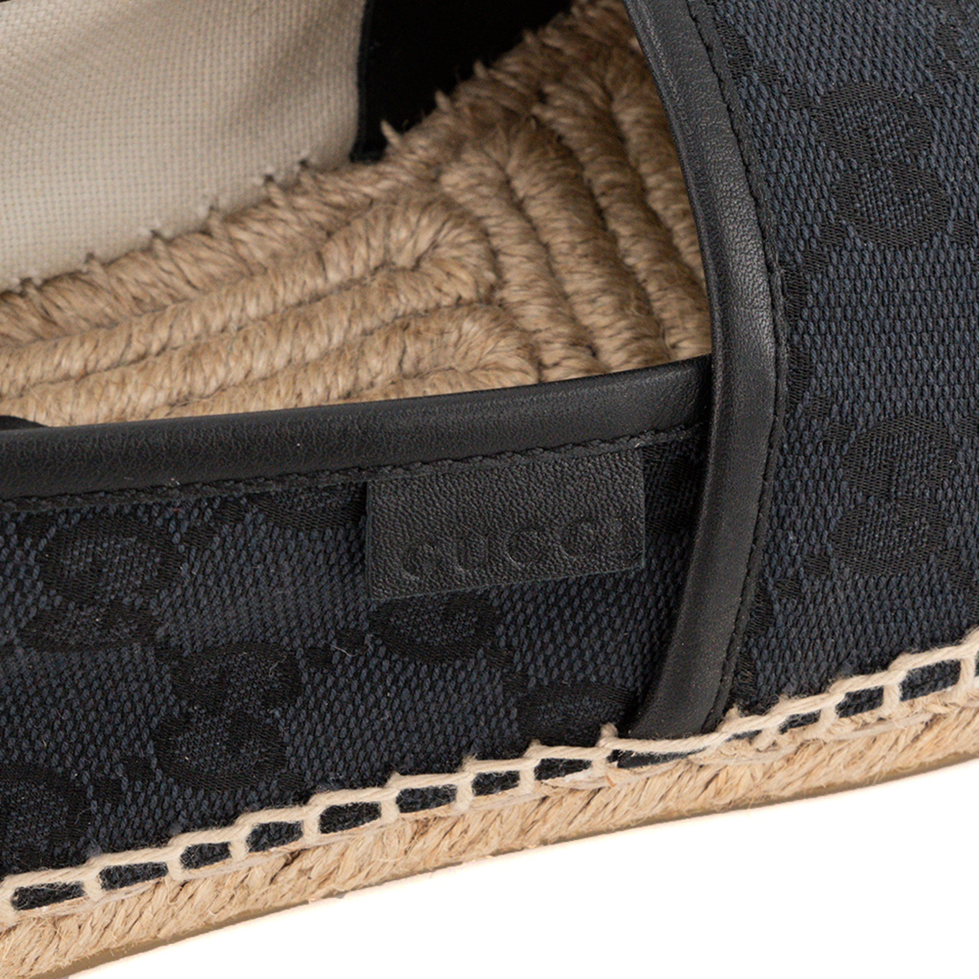 GUCCI - Espadrilles GG Gucci en toile noire (T37,5)