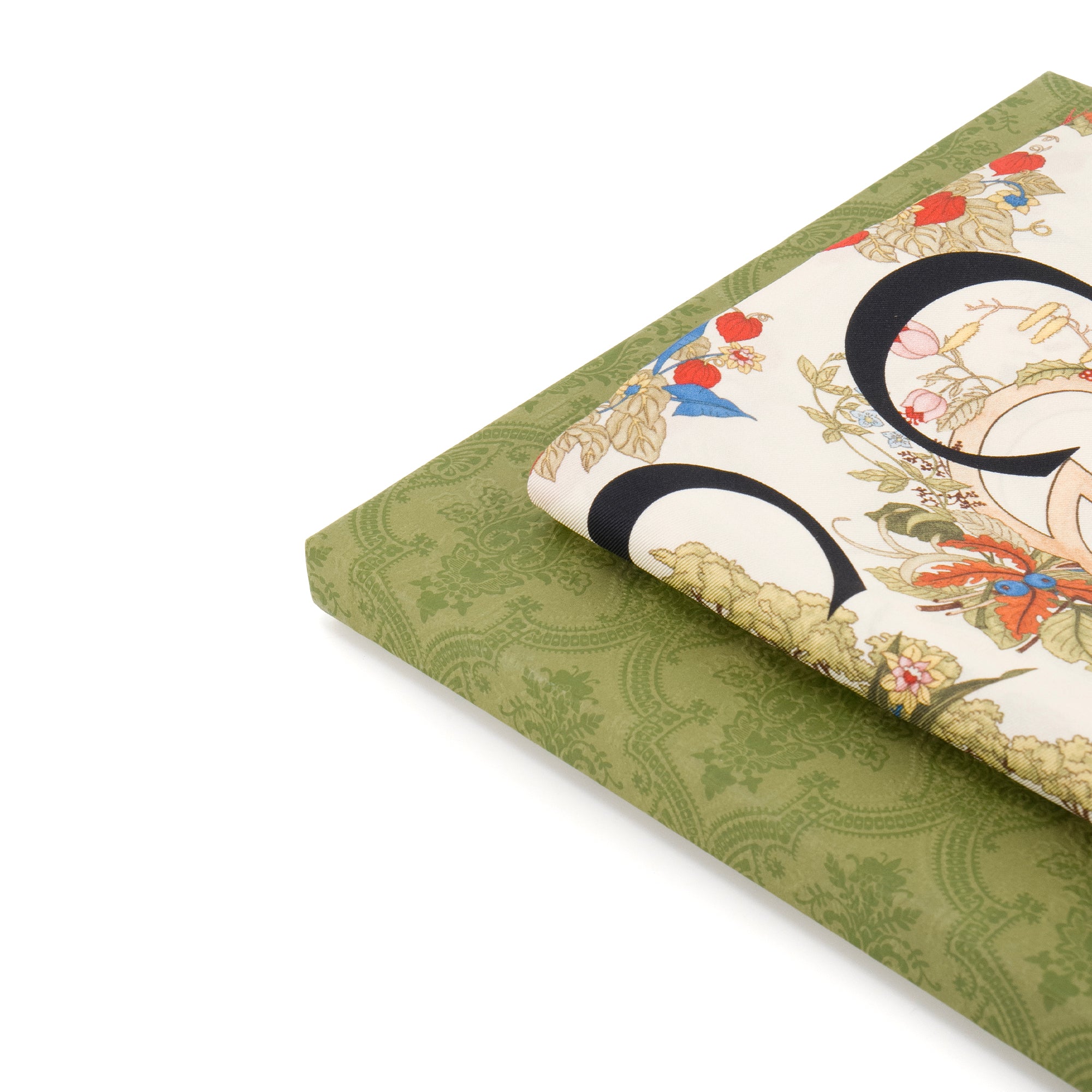 GUCCI - Étole GUCC100 Gucci en soie multicolore