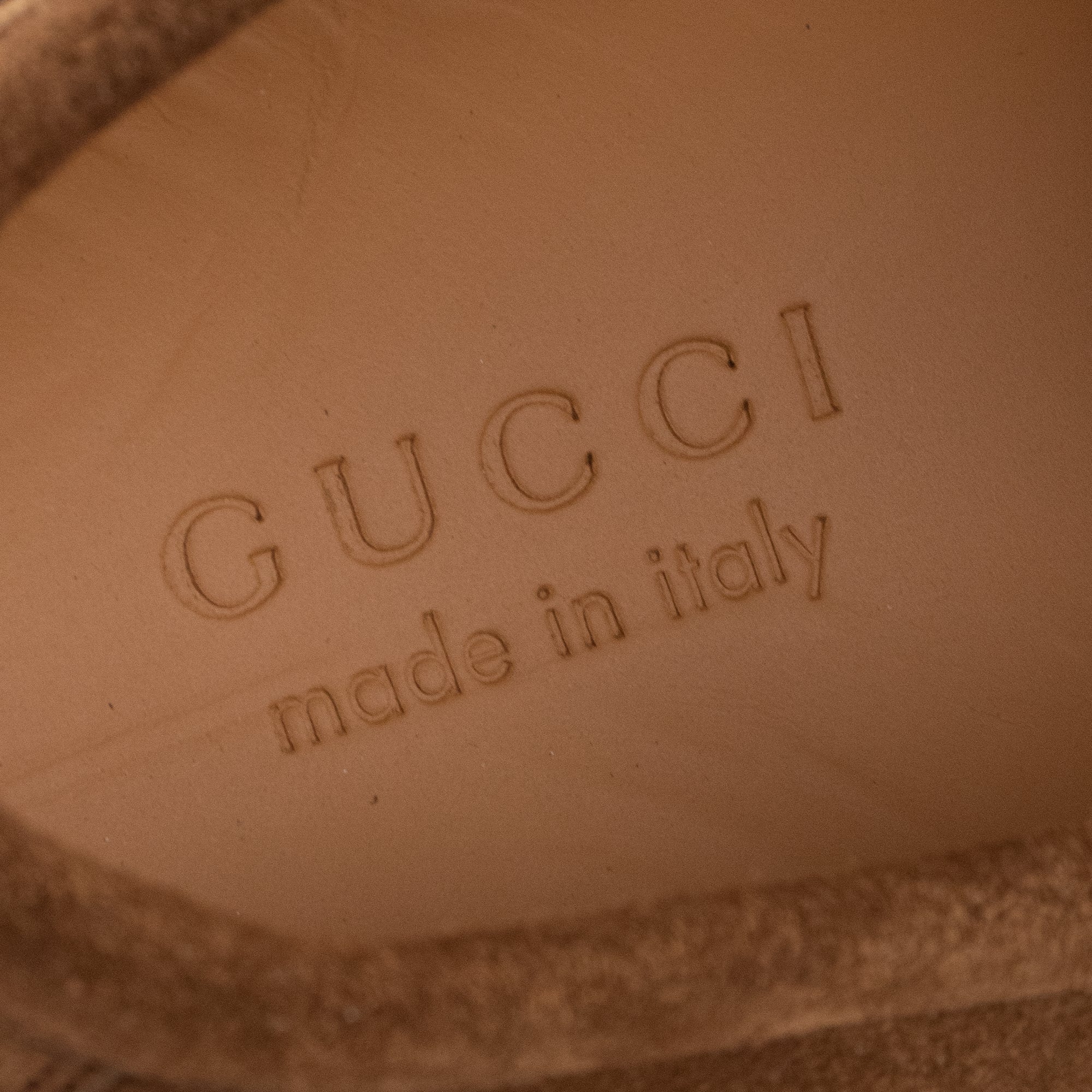 GUCCI - Mocassins Mors Gucci en daim marron (T42)