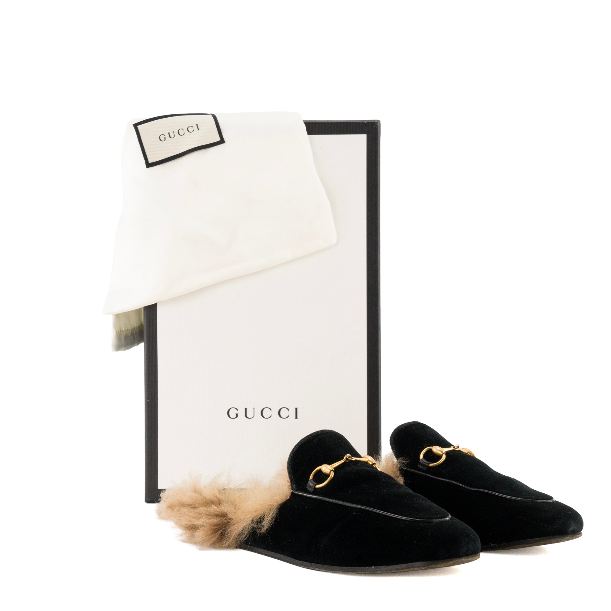 GUCCI - Mules Princetown Gucci en velours noir et fourrure beige (T38)