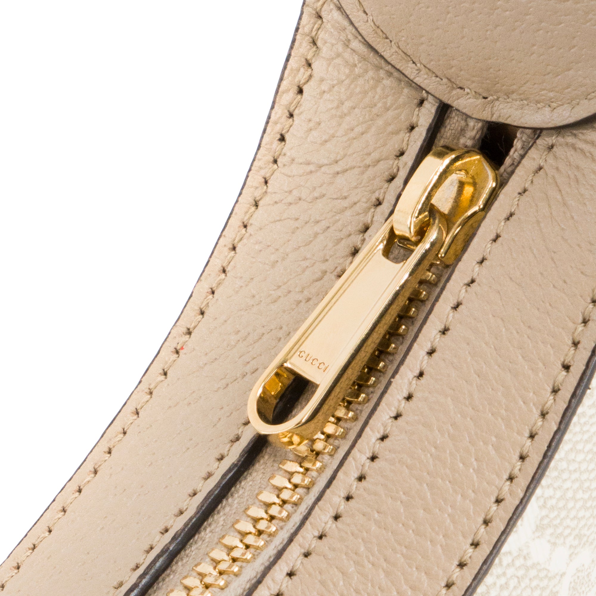 GUCCI - Sac à bandoulière Demi Lune Gucci en toile enduite monogrammée