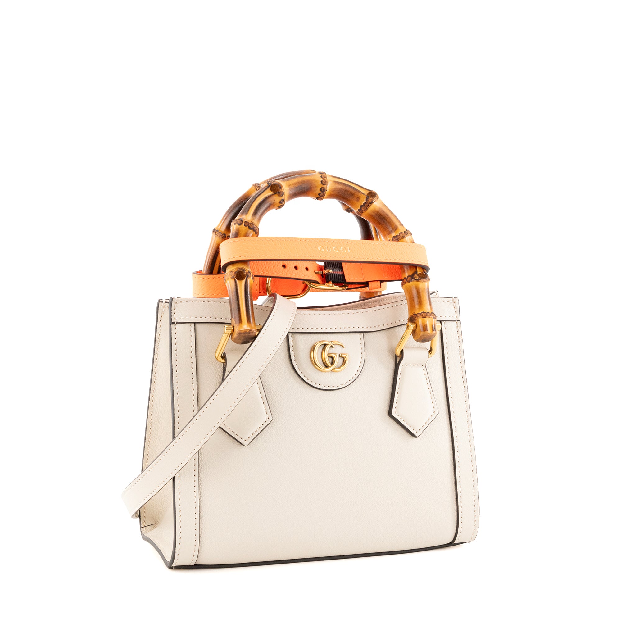 GUCCI - Sac à bandoulière Diana small Gucci en cuir grainé gris
