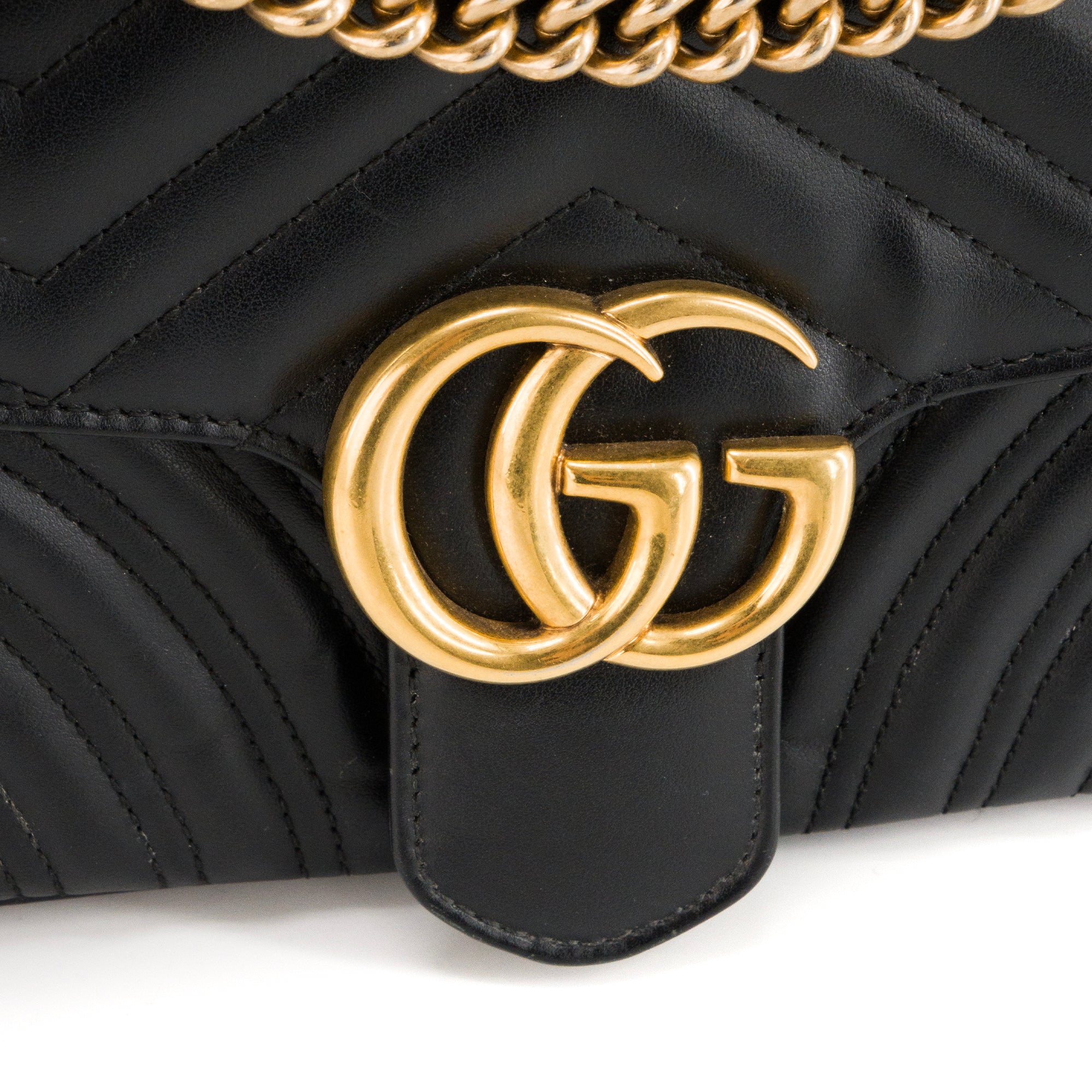 GUCCI - Sac à bandoulière GG Marmont Gucci en cuir lisse noir