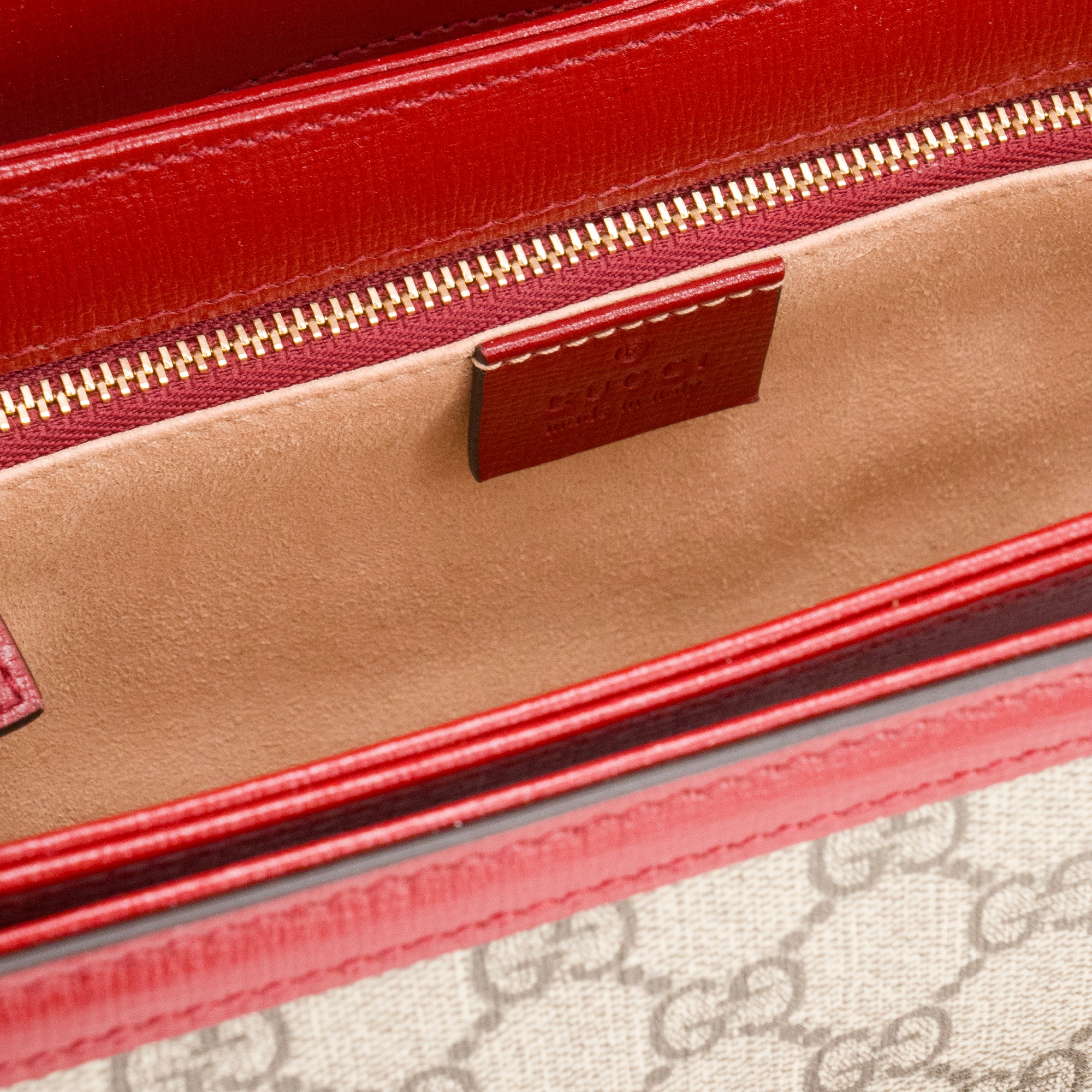 GUCCI - Sac à bandoulière Horsebit 1955 Gucci en toile enduite monogrammée et cuir rouge