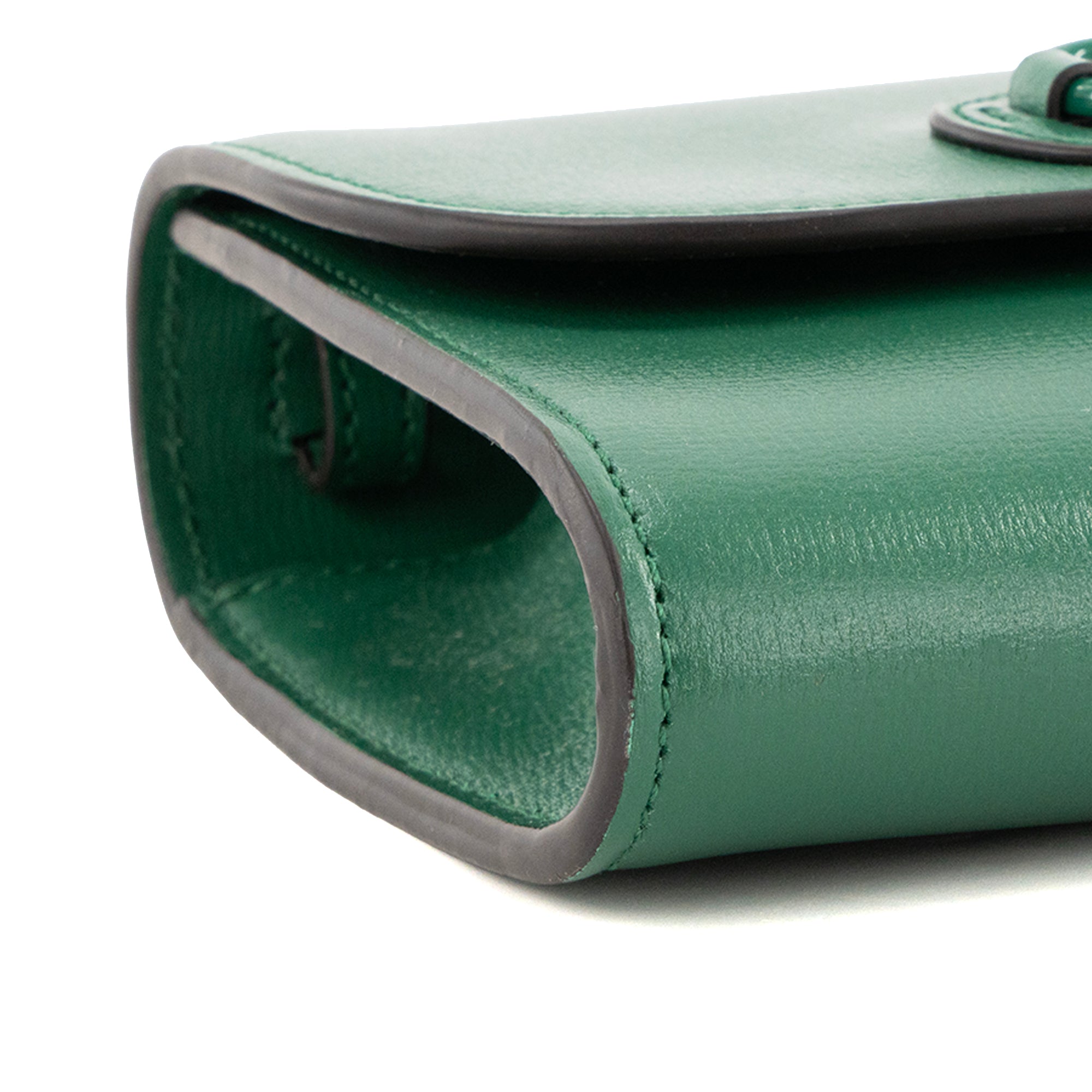 GUCCI - Sac à bandoulière Horsebit 1955 mini Gucci en cuir grainé vert