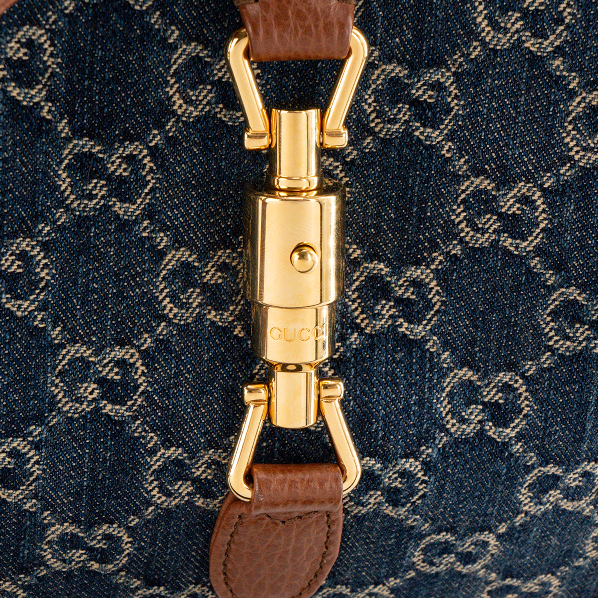 GUCCI - Sac à bandoulière Jackie 1961 Gucci en denim monogrammée bleu et cuir grainé marron