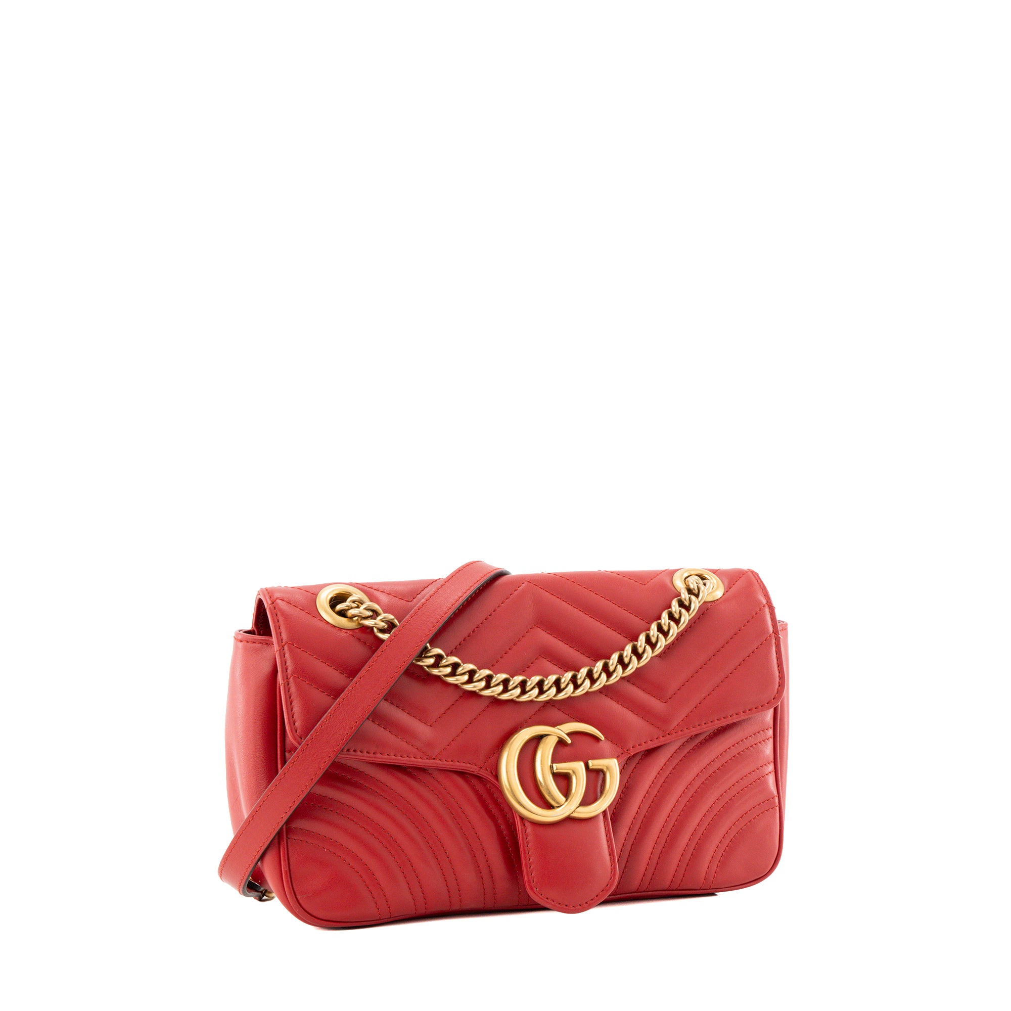 GUCCI - Sac à bandoulière Marmont Medium Gucci en cuir chevron rouge