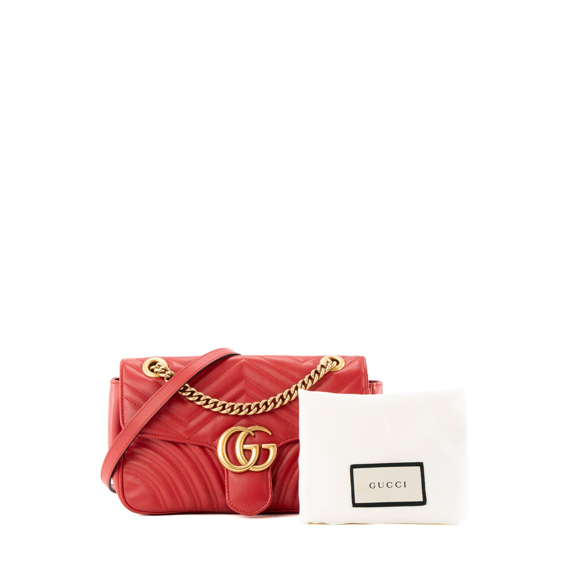 GUCCI - Sac à bandoulière Marmont Medium Gucci en cuir chevron rouge