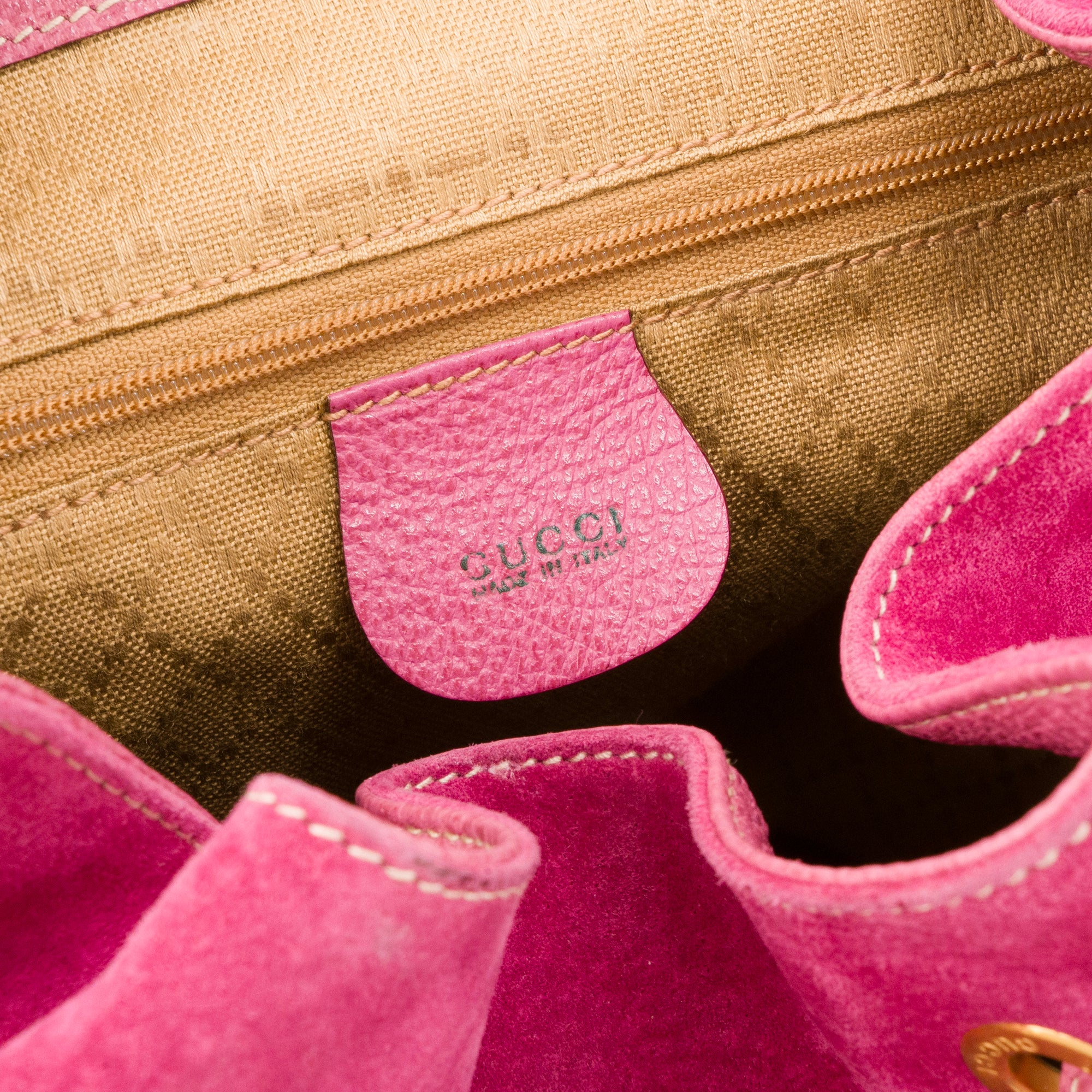 GUCCI - Sac à dos Bamboo Gucci en daim rose