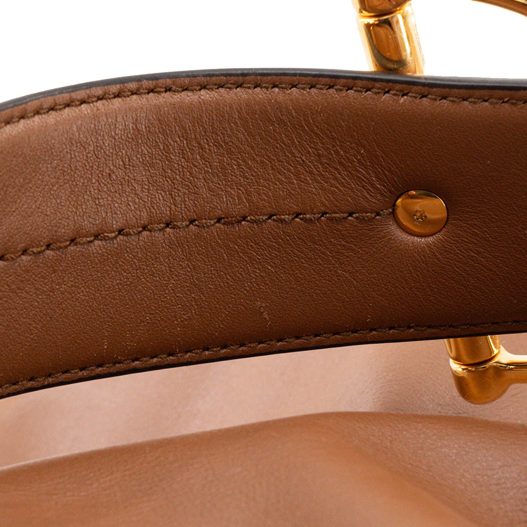 GUCCI - Sac à épaule Beatrix GM Gucci en cuir lisse marron