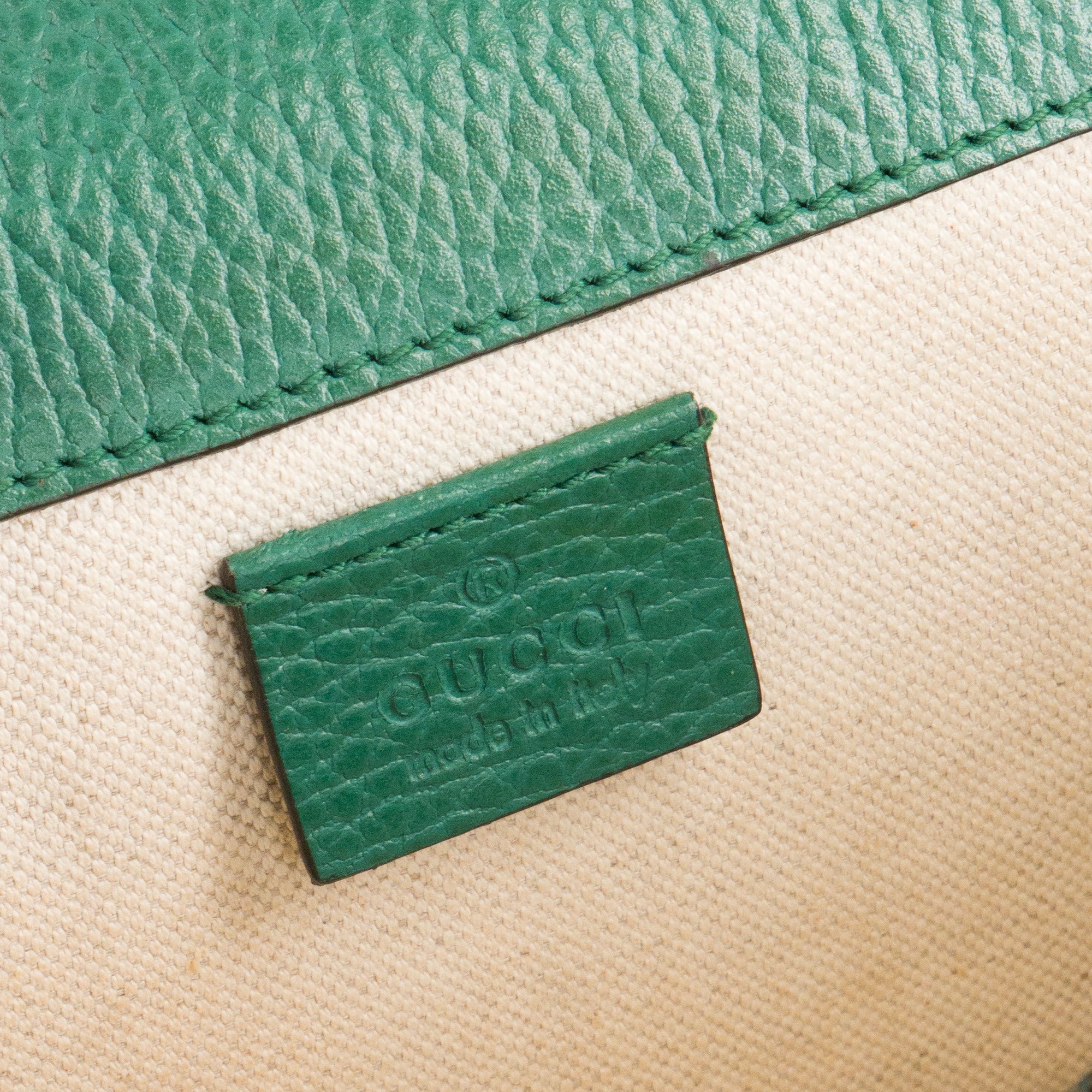 GUCCI - Sac à épaule Dionysus Gucci en cuir grainé vert émeraude