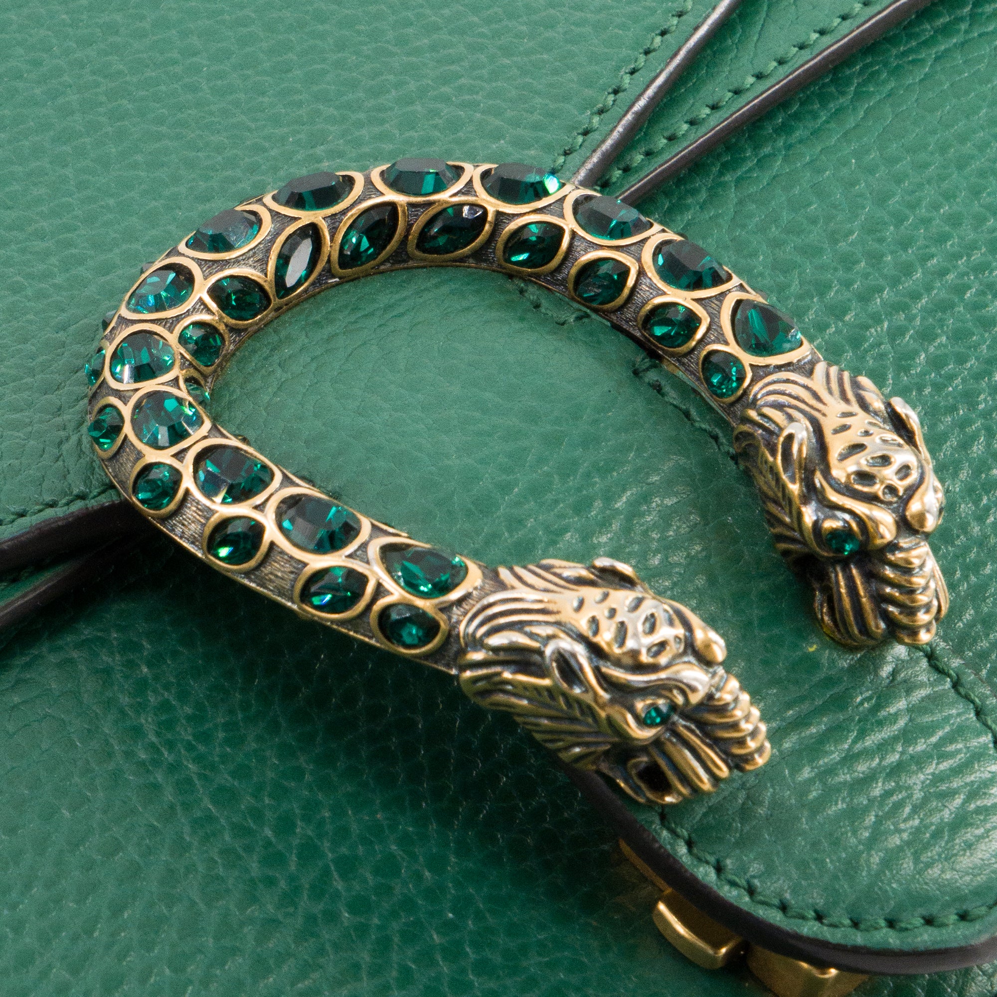 GUCCI - Sac à épaule Dionysus Gucci en cuir grainé vert émeraude