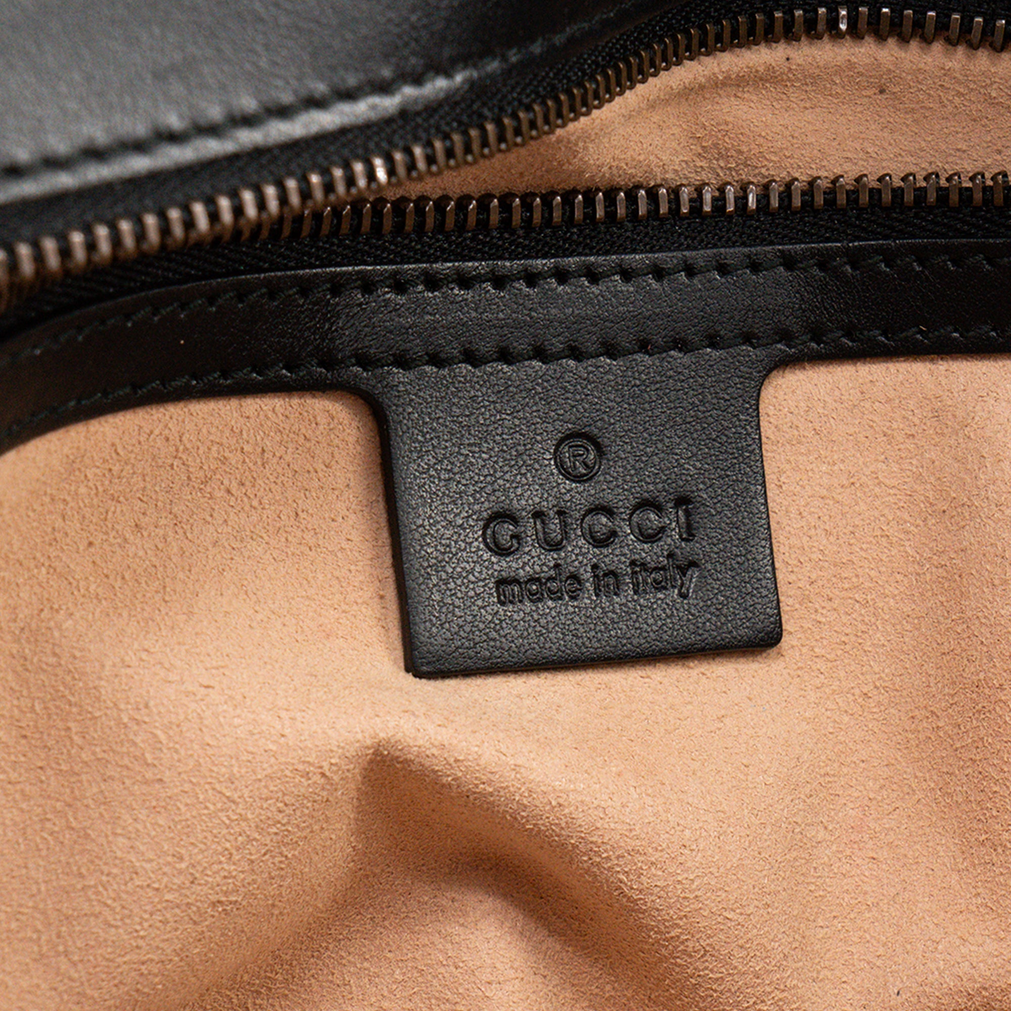 GUCCI - Sac à épaule GG Marmont Medium Gucci en cuir lisse noir