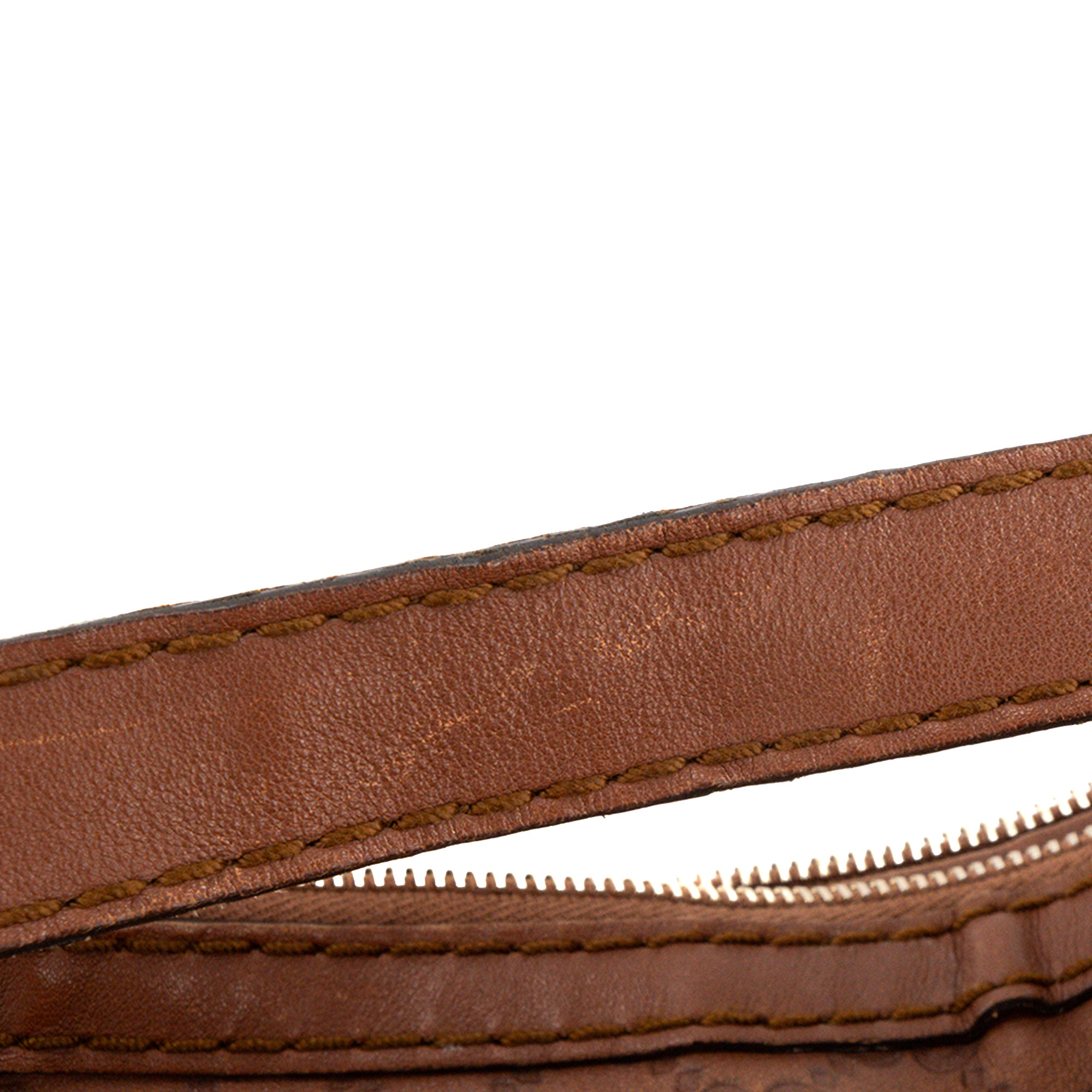 GUCCI - Gucci shoulder bag in vintage brown embossed leather