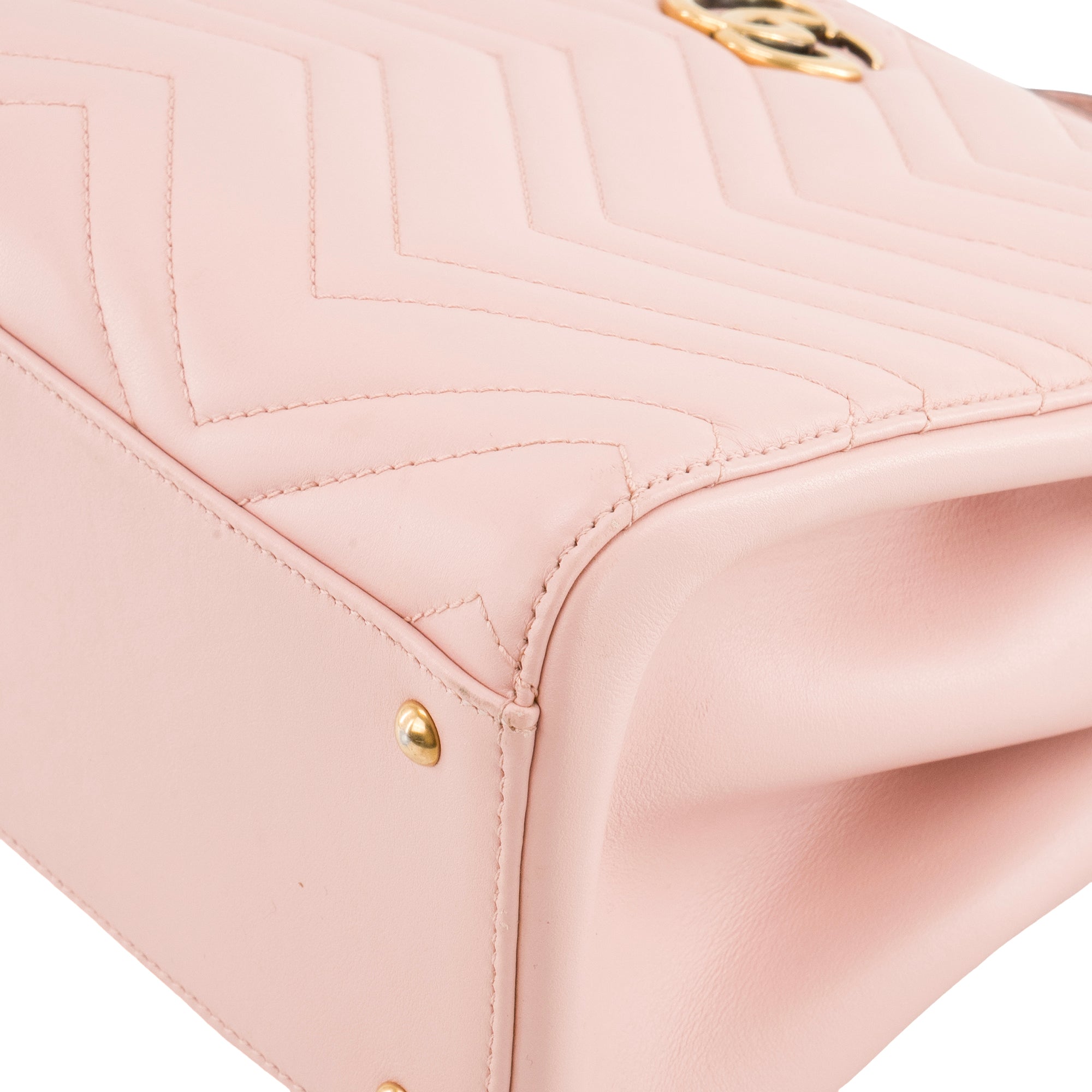 GUCCI - Sac bandoulière Shopping GG Marmont Gucci en cuir rose