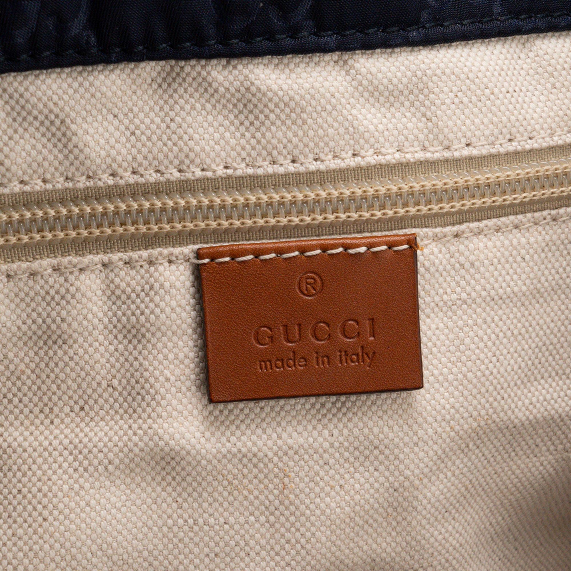 GUCCI - Sac cabas GG Gucci en toile monogrammée bleu foncé