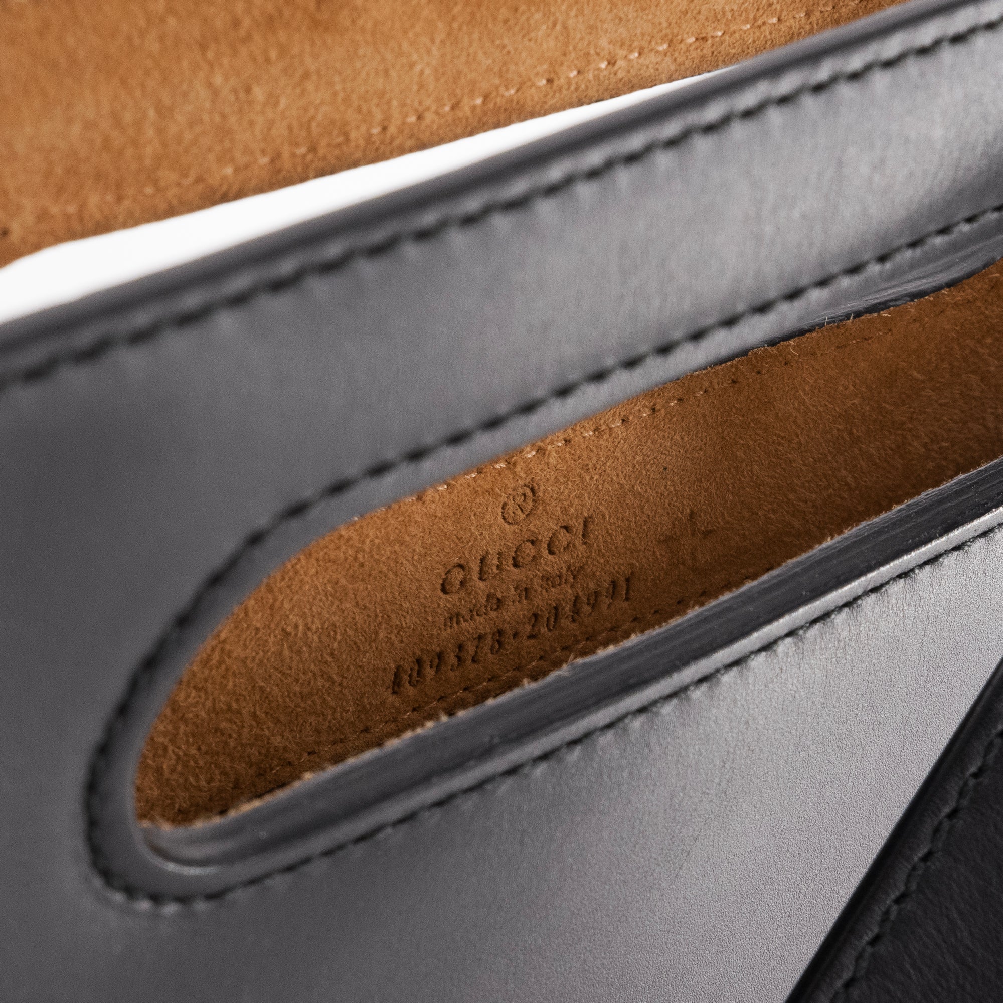 GUCCI - Sac cabas Tote XL Gucci en cuir noir