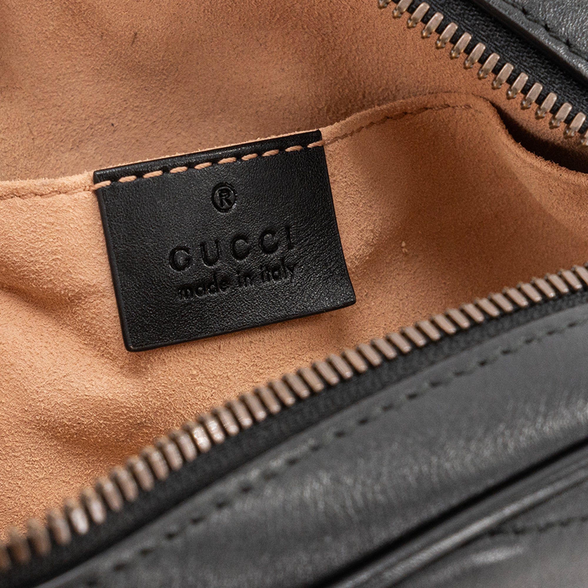 GUCCI - Sac ceinture GG Marmont Gucci en cuir lisse noir (T75)