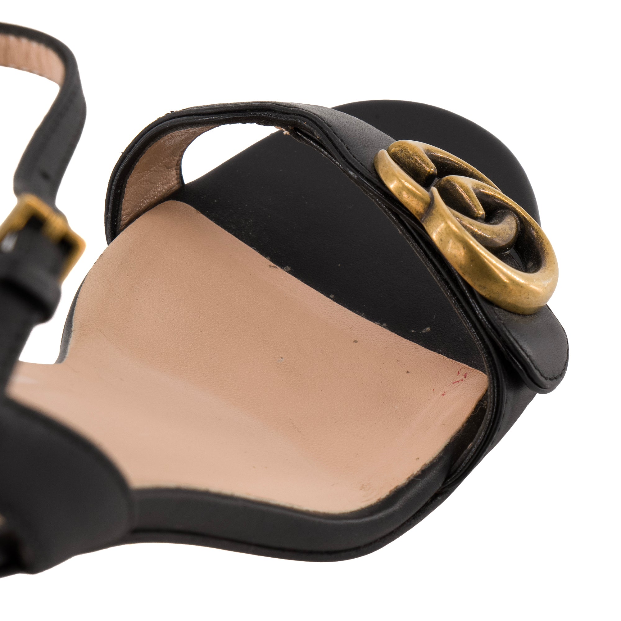 GUCCI - Sandales à talon GG Marmont Gucci en cuir noir (T38)