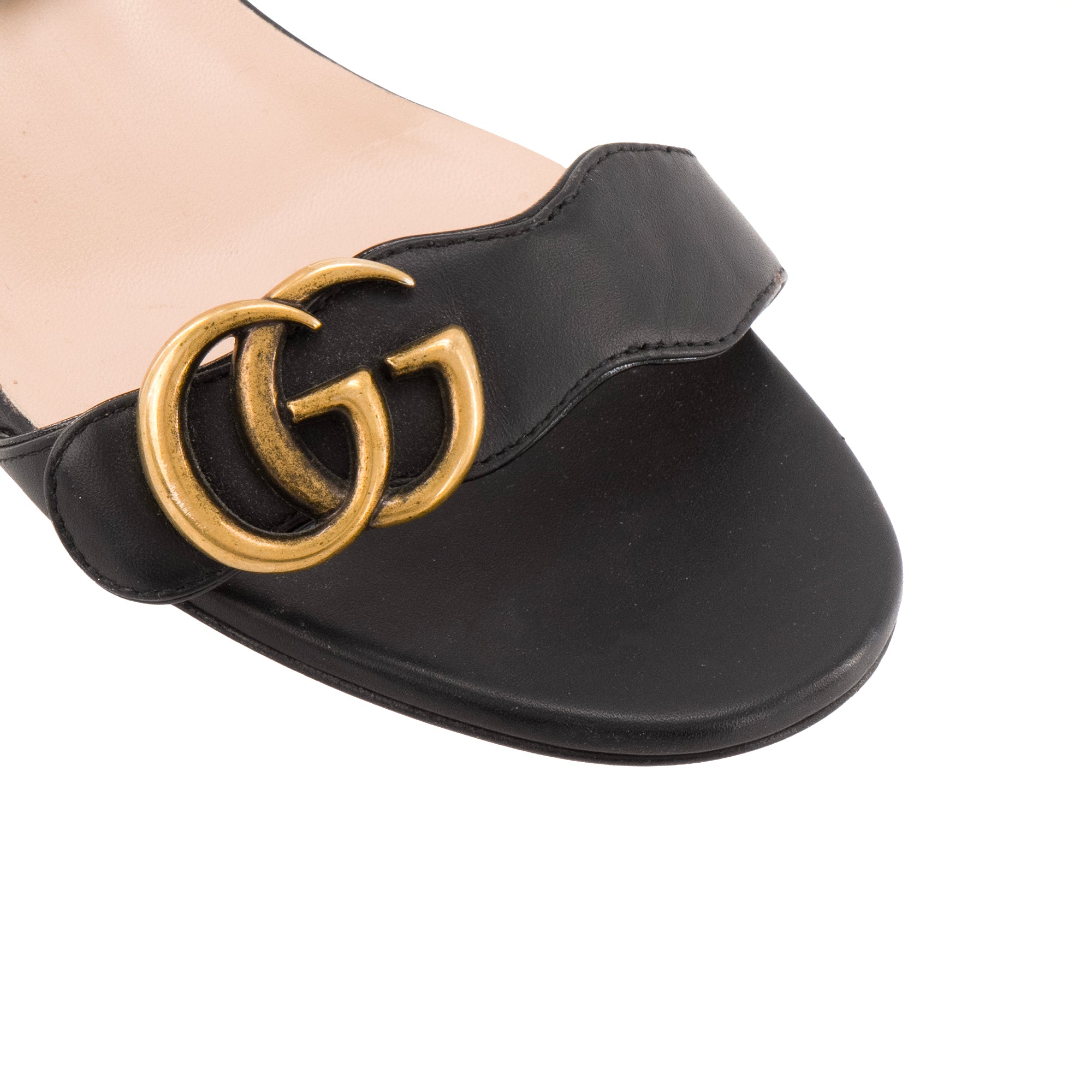 GUCCI - Sandales à talon GG Marmont Gucci en cuir noir (T38)
