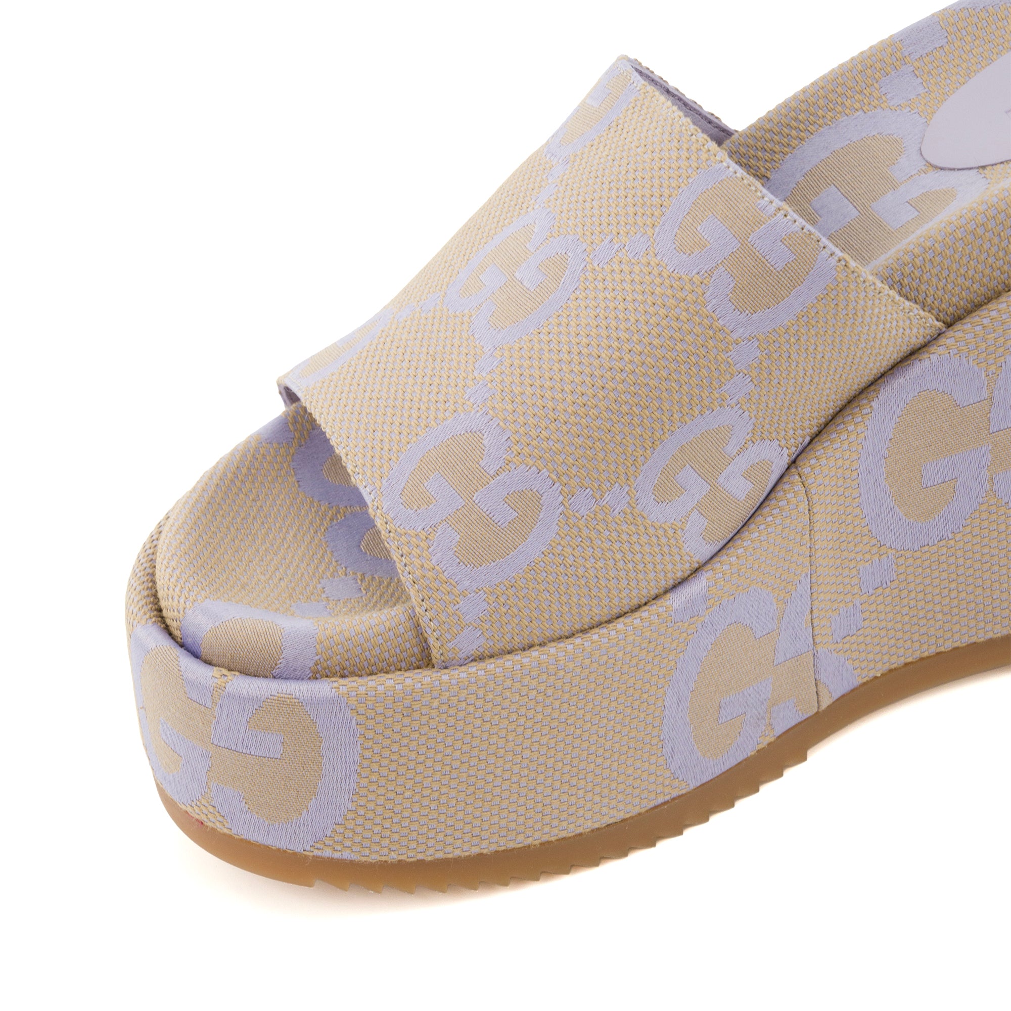 GUCCI - Sandales compensées Gucci en toile GG maxi beige et violette (T39)
