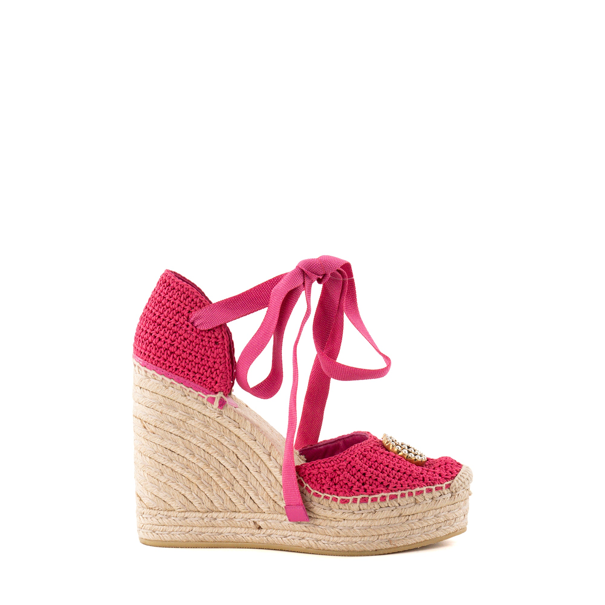 GUCCI - Espadrilles à plateformes GG Gucci en crochet rose et raphia beige (T37)