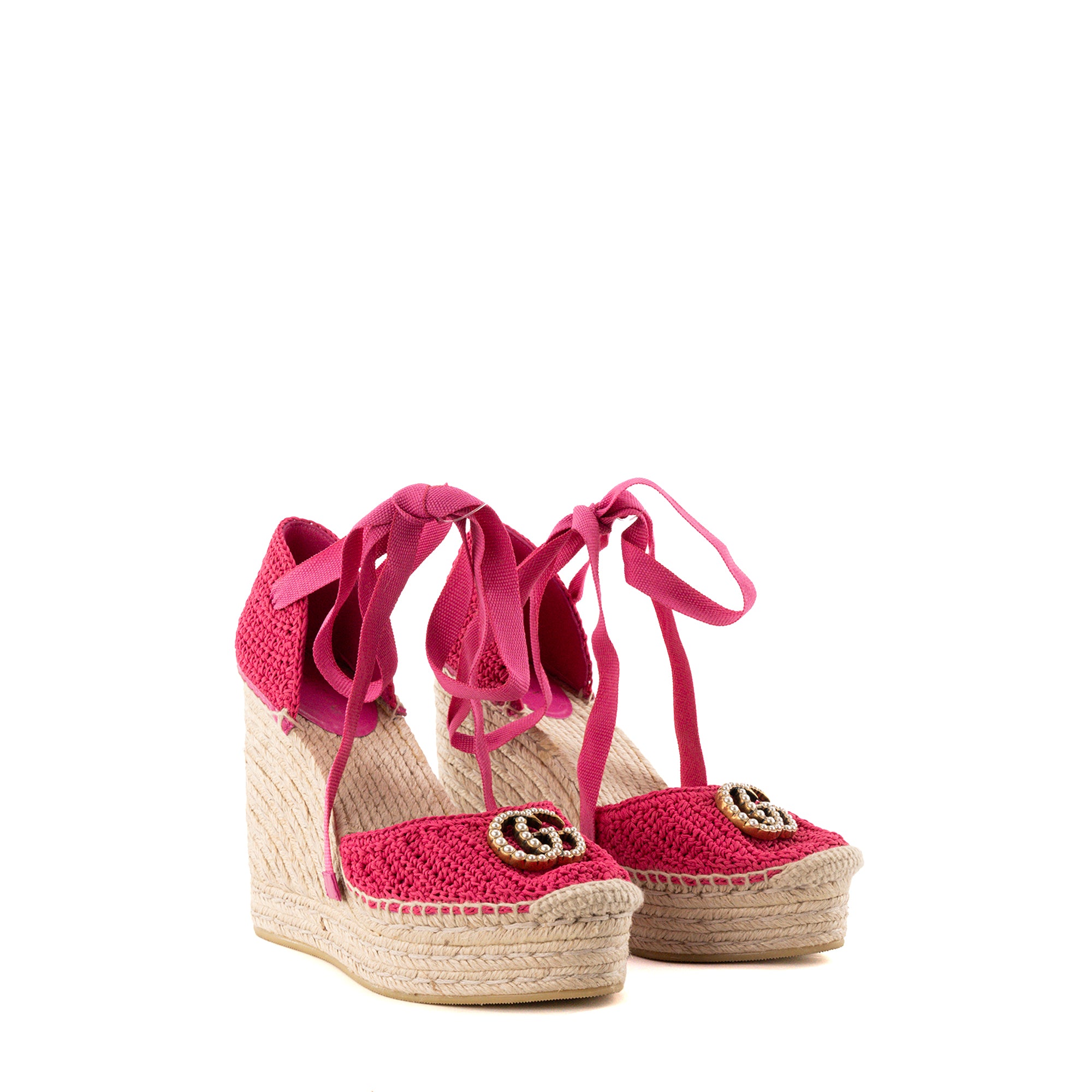 GUCCI - Espadrilles à plateformes GG Gucci en crochet rose et raphia beige (T37)