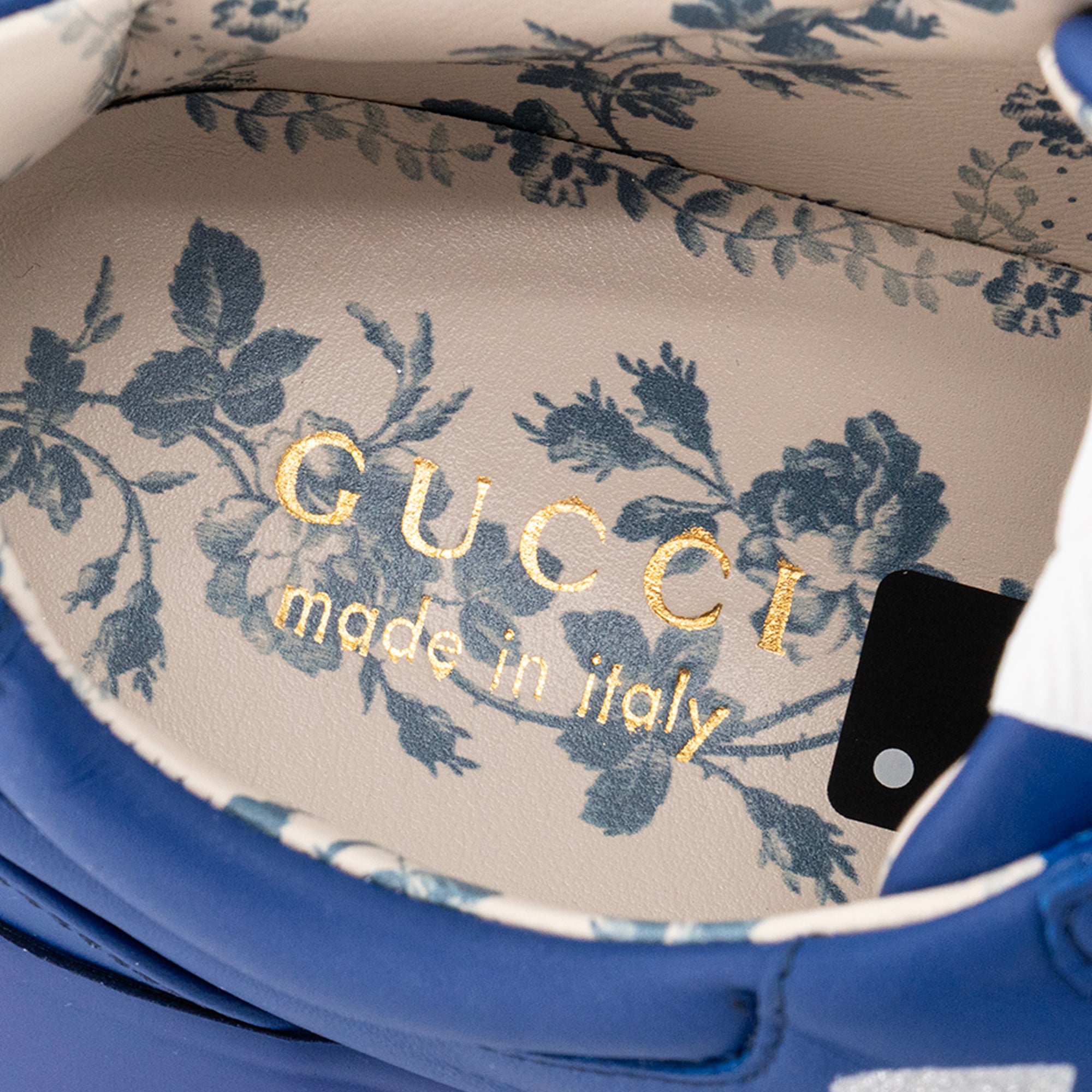 GUCCI - Sneakers Rhyton NY Yankees Gucci en cuir lisse bleu (T40)