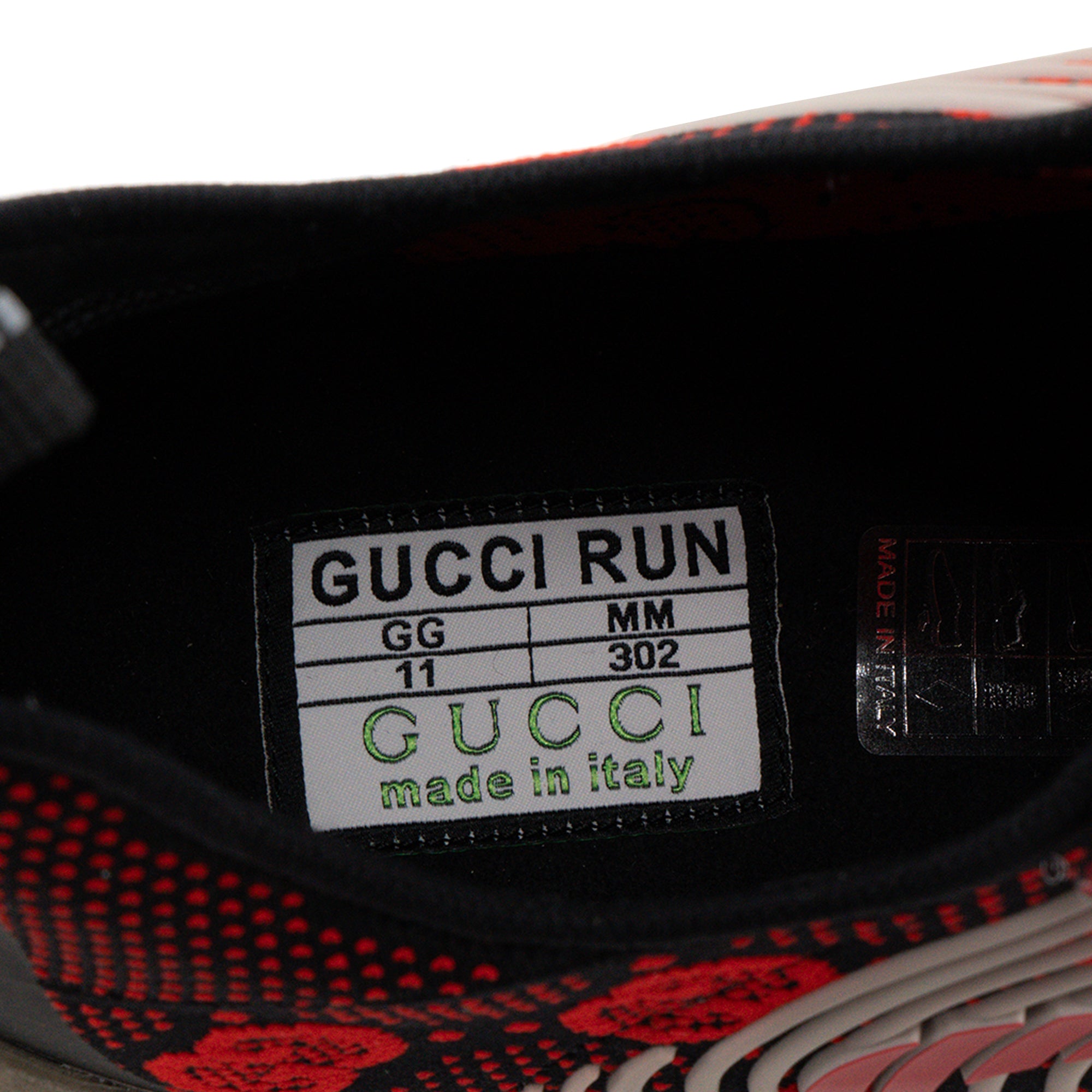 GUCCI - Sneakers Run Gucci en toile monogrammée rouge et noire (T45)