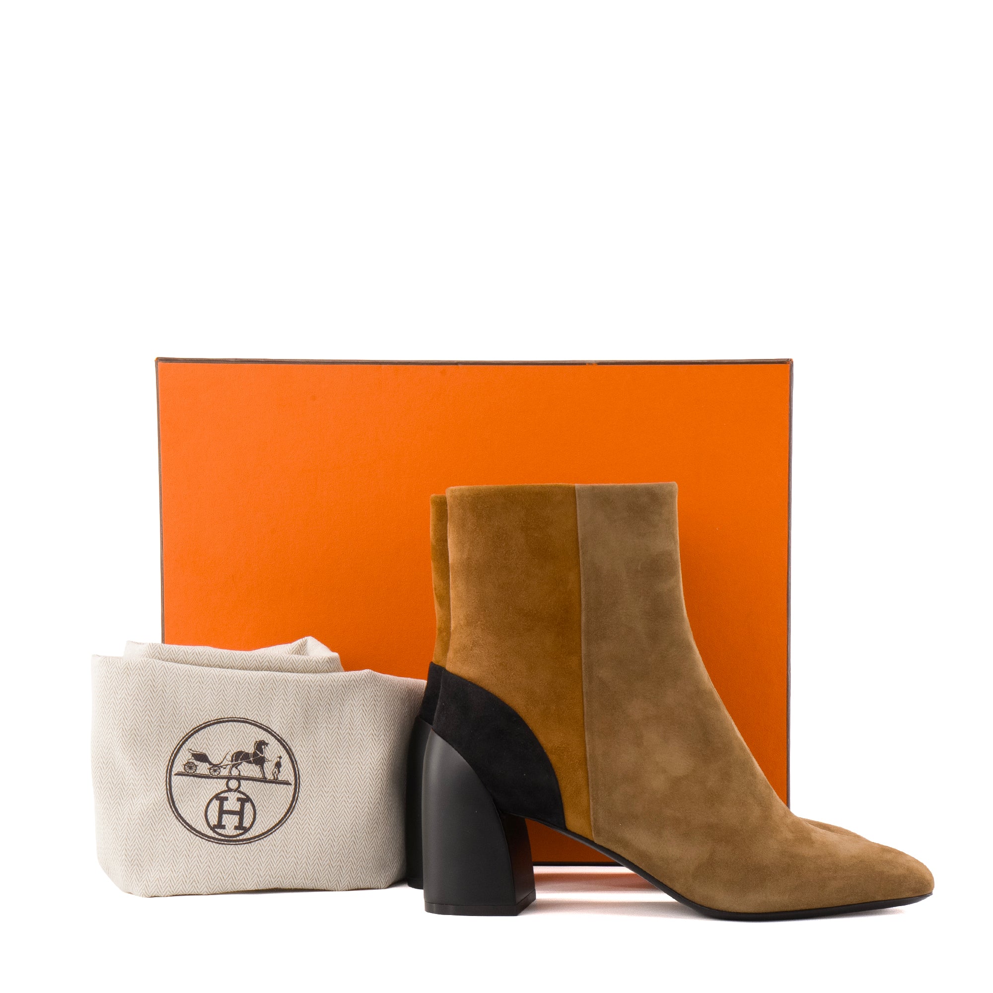 HERMÈS - Bottines Hermès en daim marron et noir (T37.5)