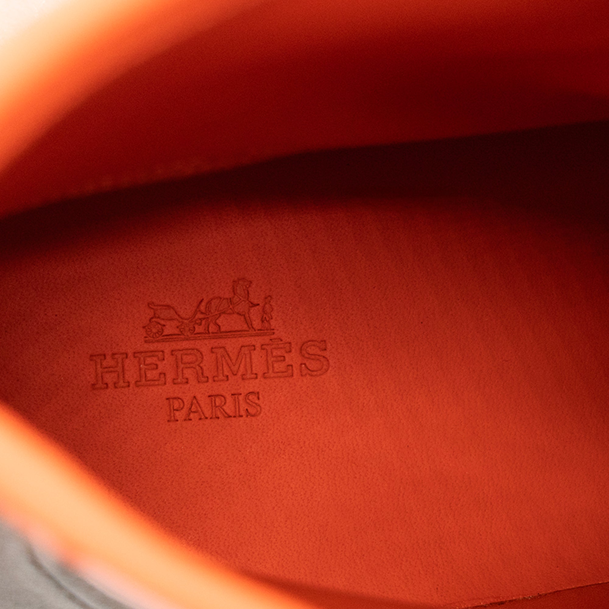 HERMÈS - Bottines Neige Hermès en cuir lisse noir (T43)